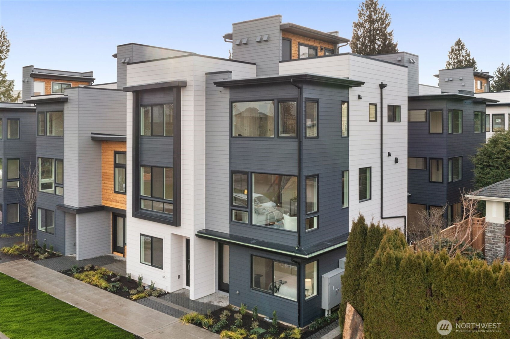 9223 B 14th Avenue NW, Seattle, WA 98117
