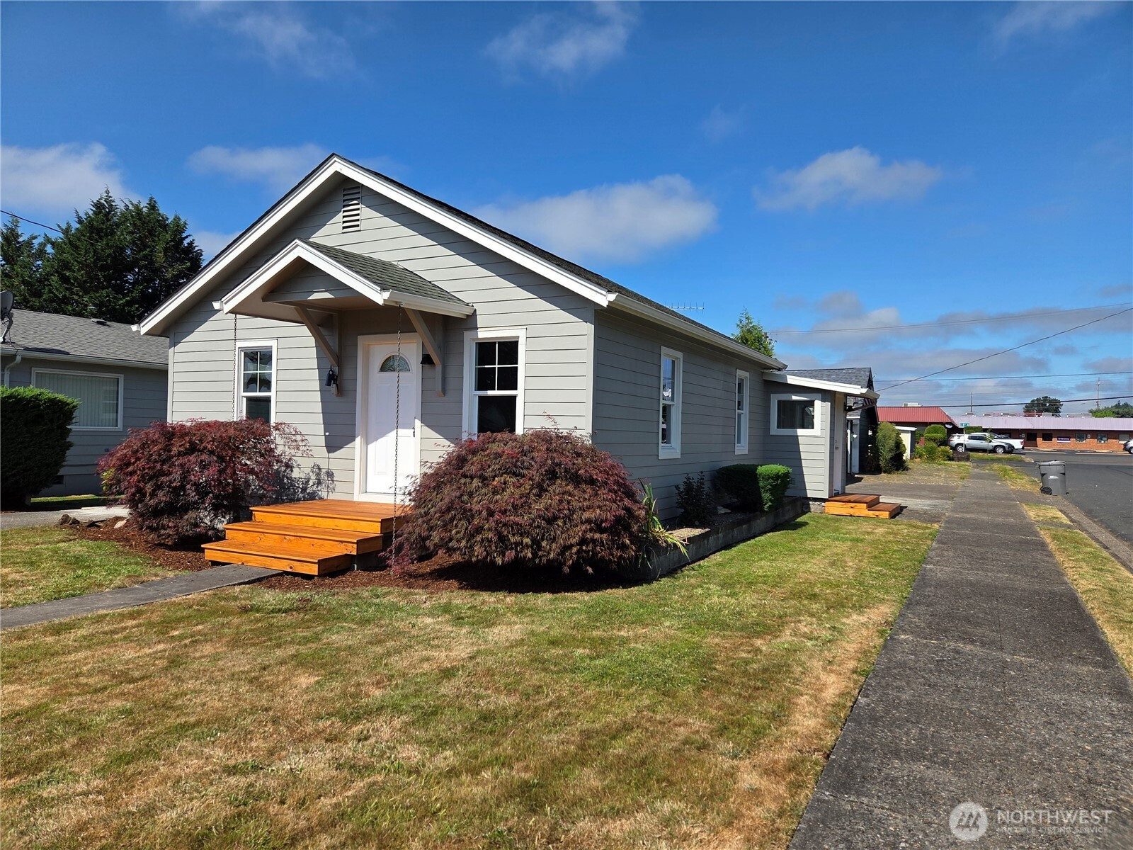 201 S 9th Avenue, Kelso, WA 98626