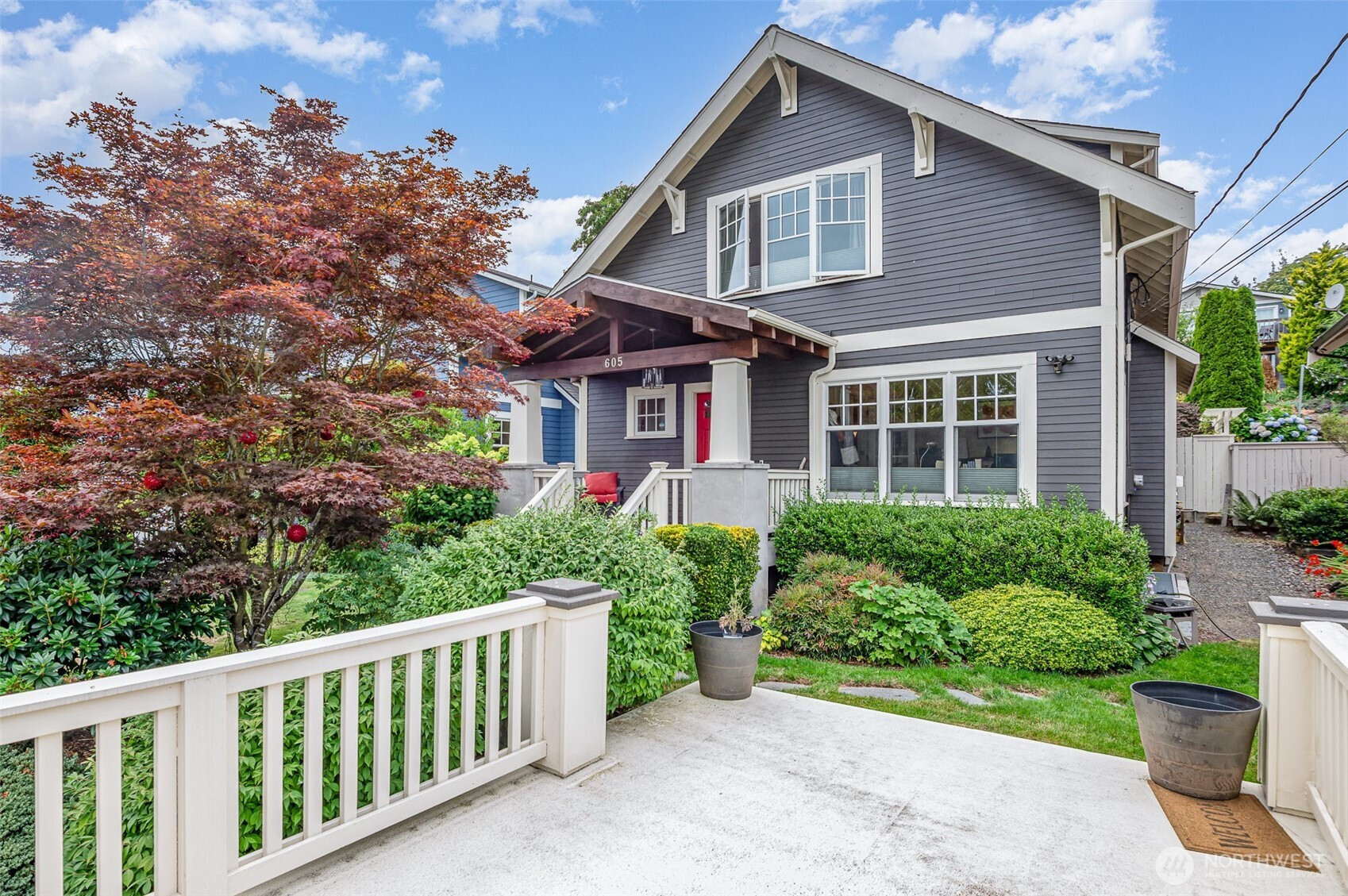 605 20TH Avenue, Seattle, WA 98122