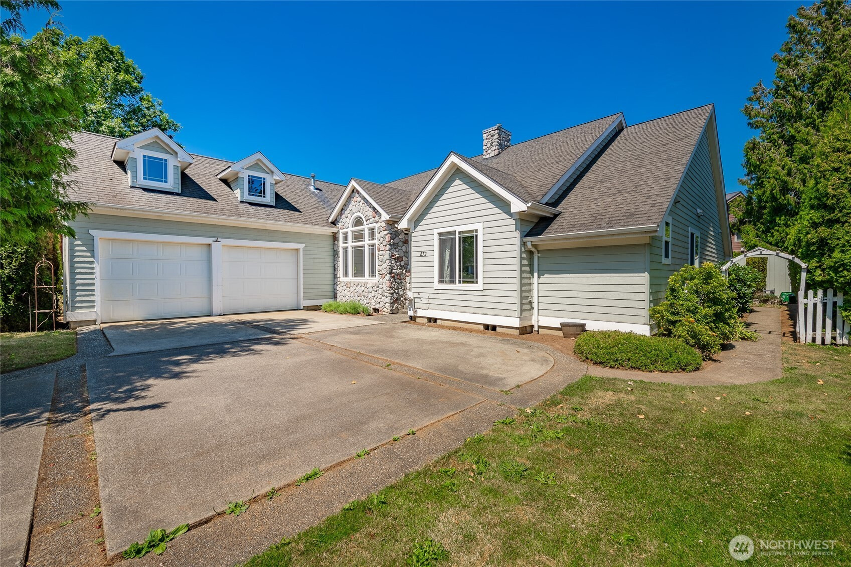 872 Sunrise Drive, Lynden, WA 98264