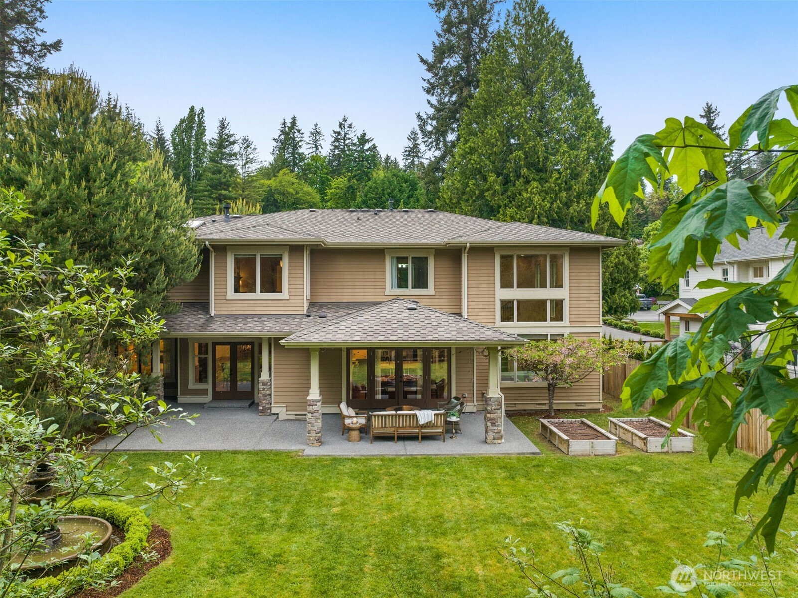 10827 NE 108th Street, Kirkland, WA 98033