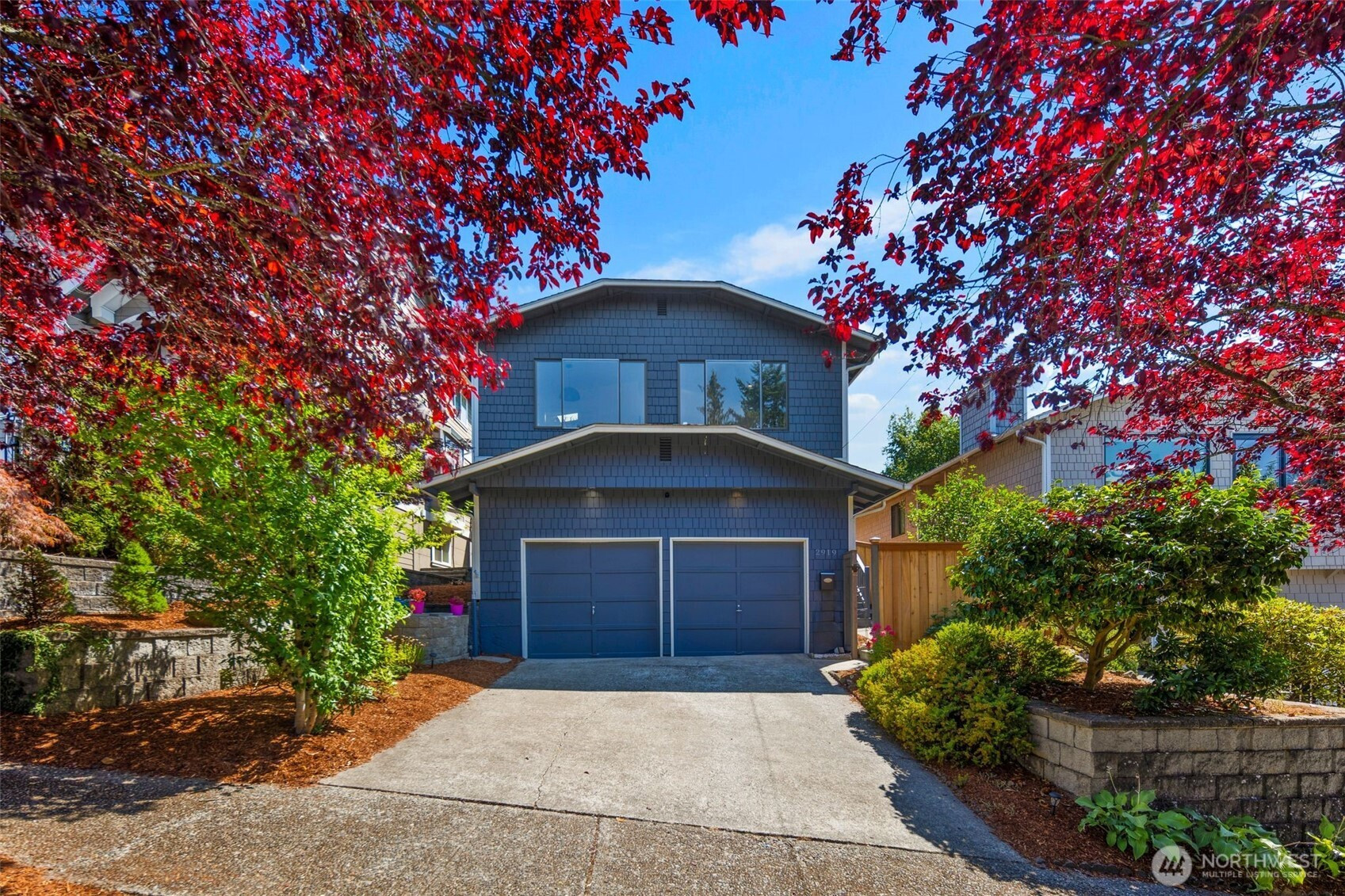 2919 W Mansell, Seattle, WA 98199