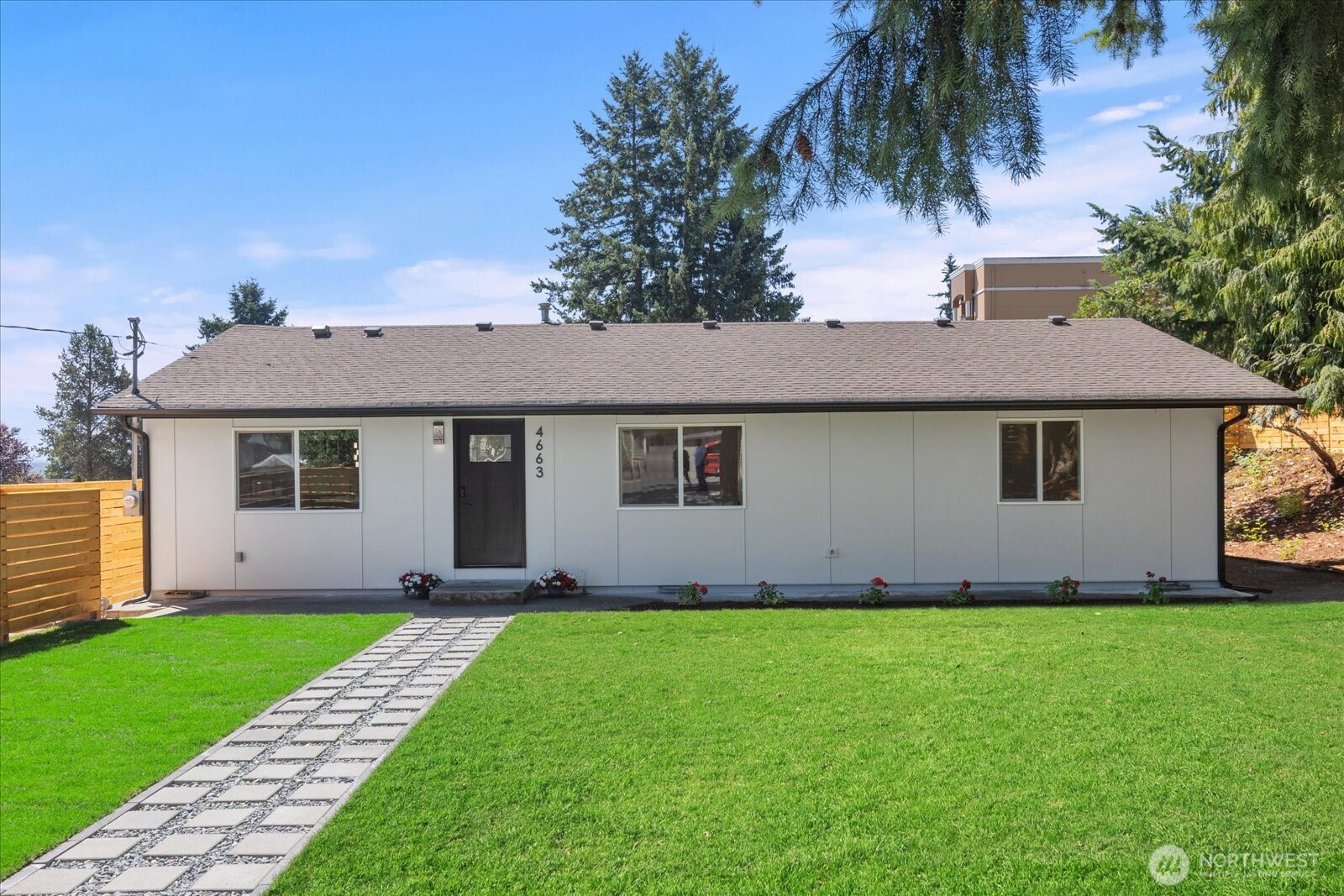 4663 S 166th ST, SeaTac, WA 98188