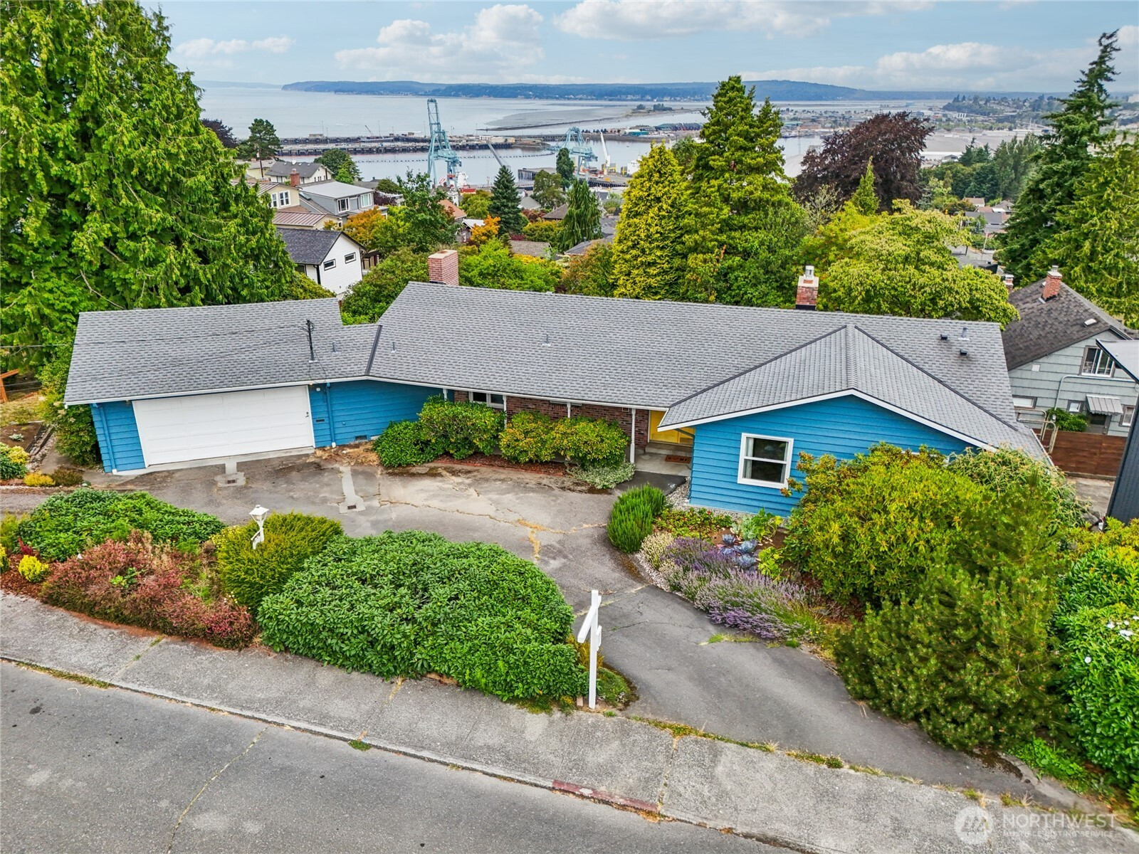 715 35th Street, Everett, WA 98201