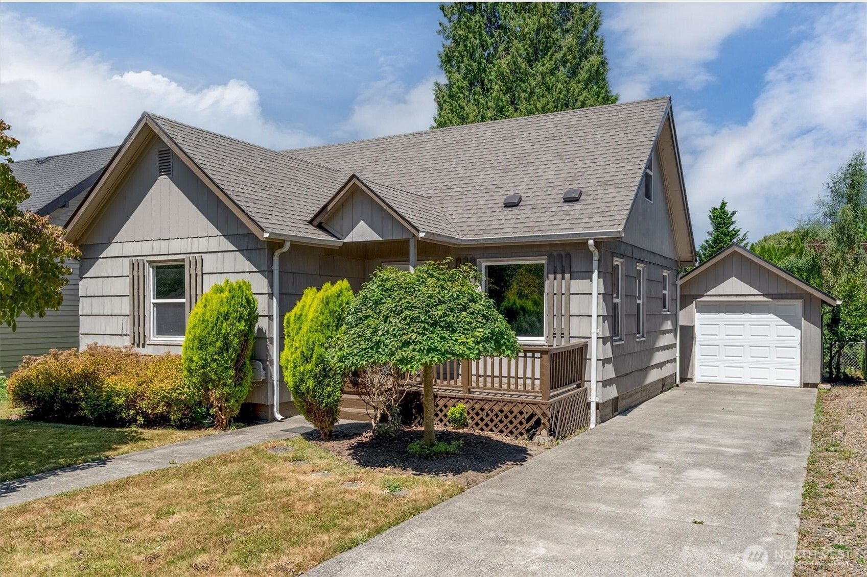 2732 Fir Street, Longview, WA 98632