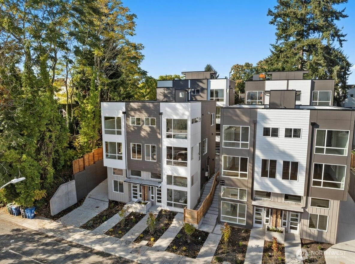 1311 14th Avenue S, Seattle, WA 98144