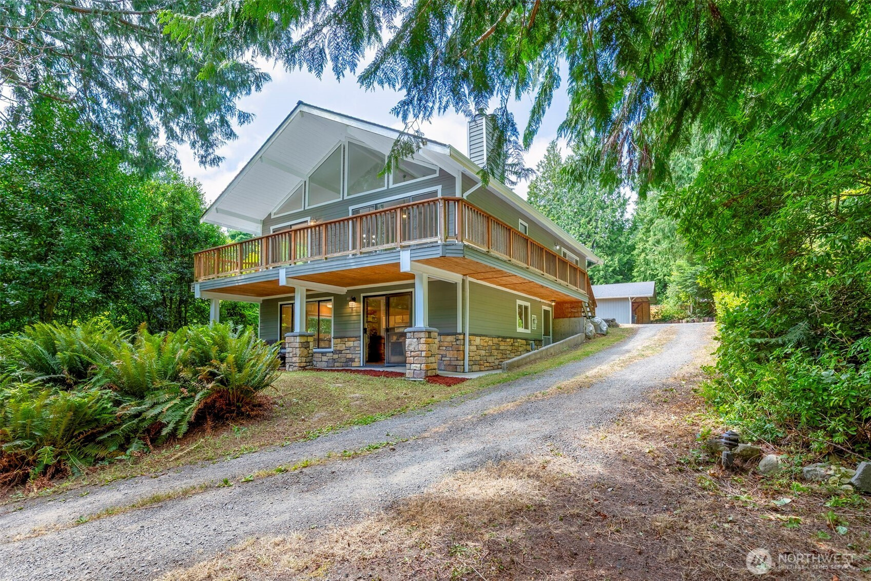 61 Olympic Lane, Port Ludlow, WA 98365