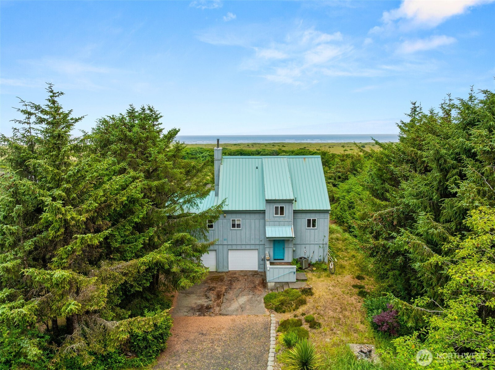 49 Ocean Lane, Copalis Beach, WA 98535