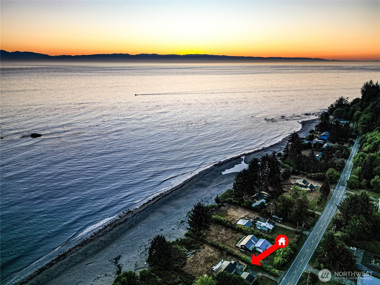 1471 Hwy 112, Sekiu, WA 98381