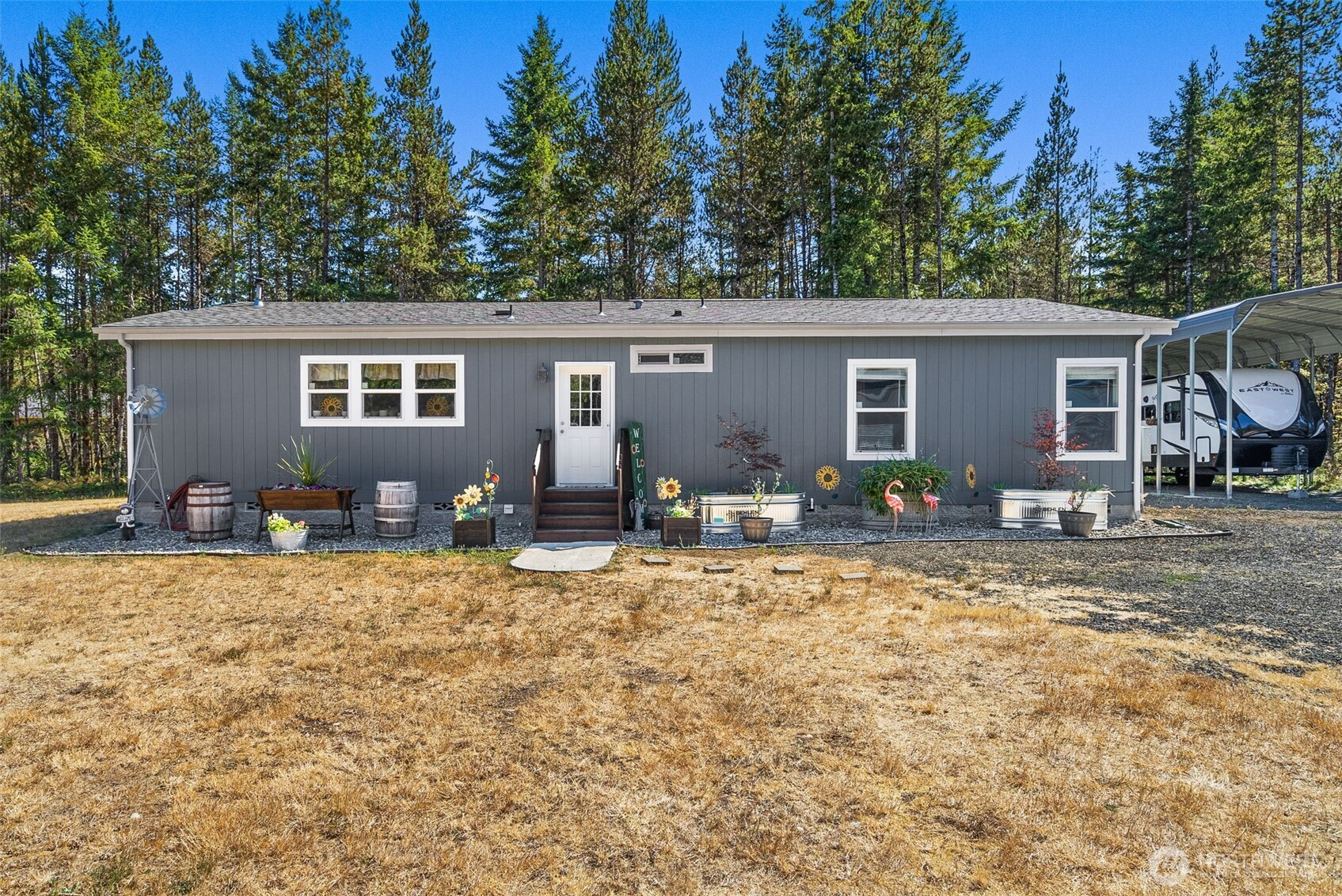 792 E Jensen Road, Shelton, WA 98584