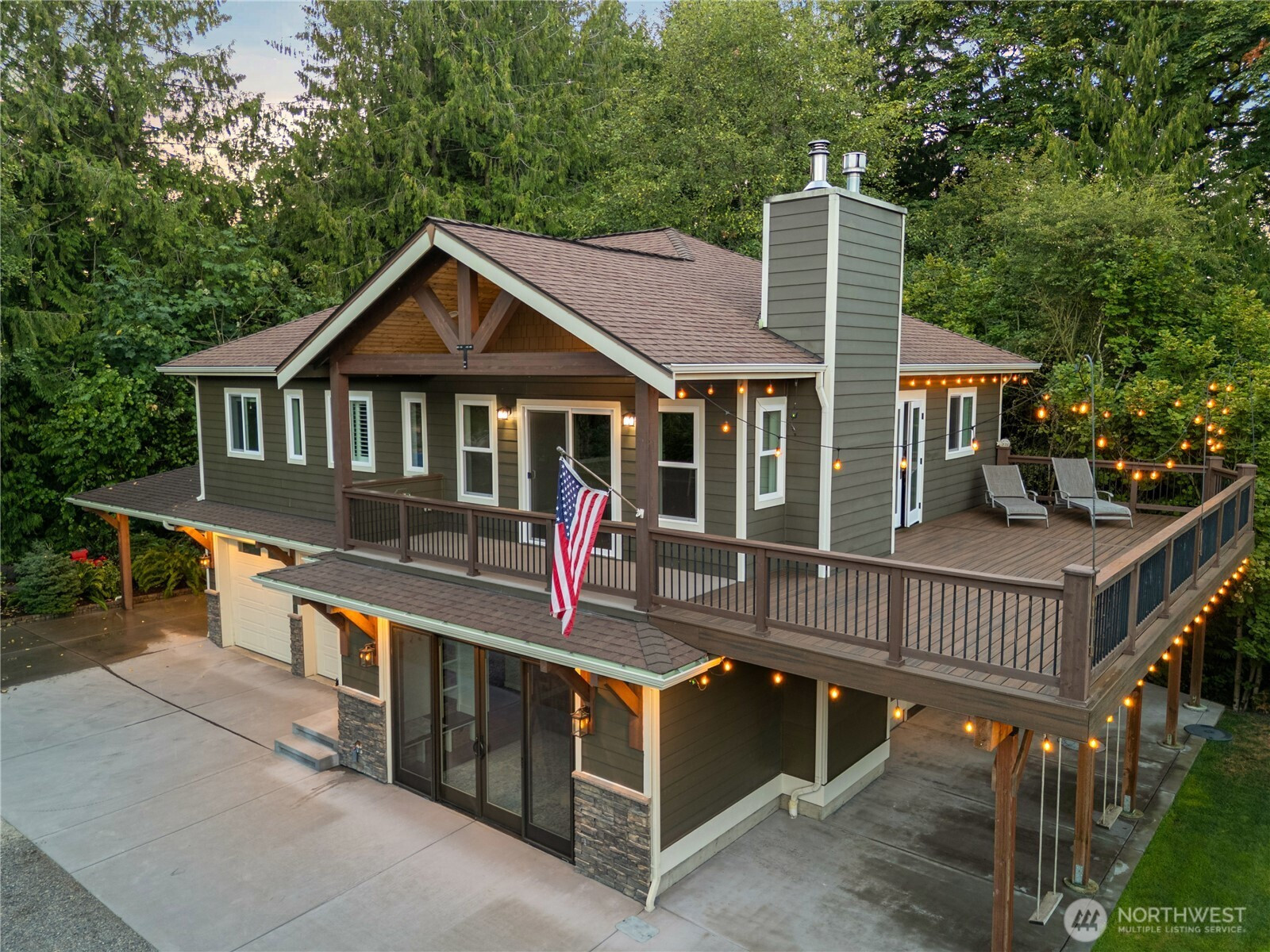 1809 217th Avenue Ct E, Lake Tapps, WA 98391