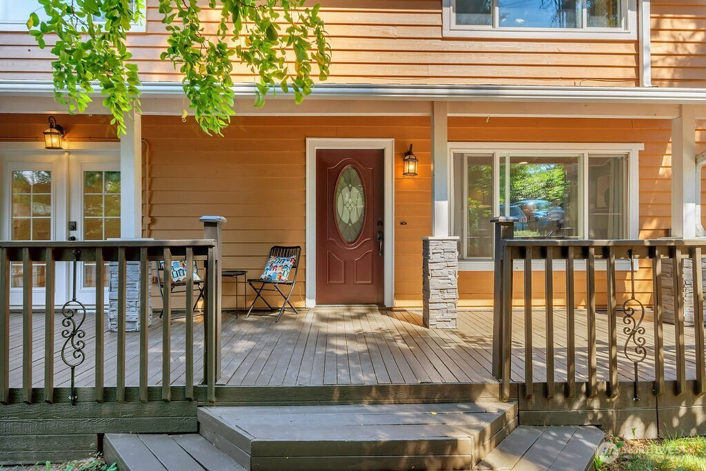13210 9th Avenue S, Burien, WA 98168