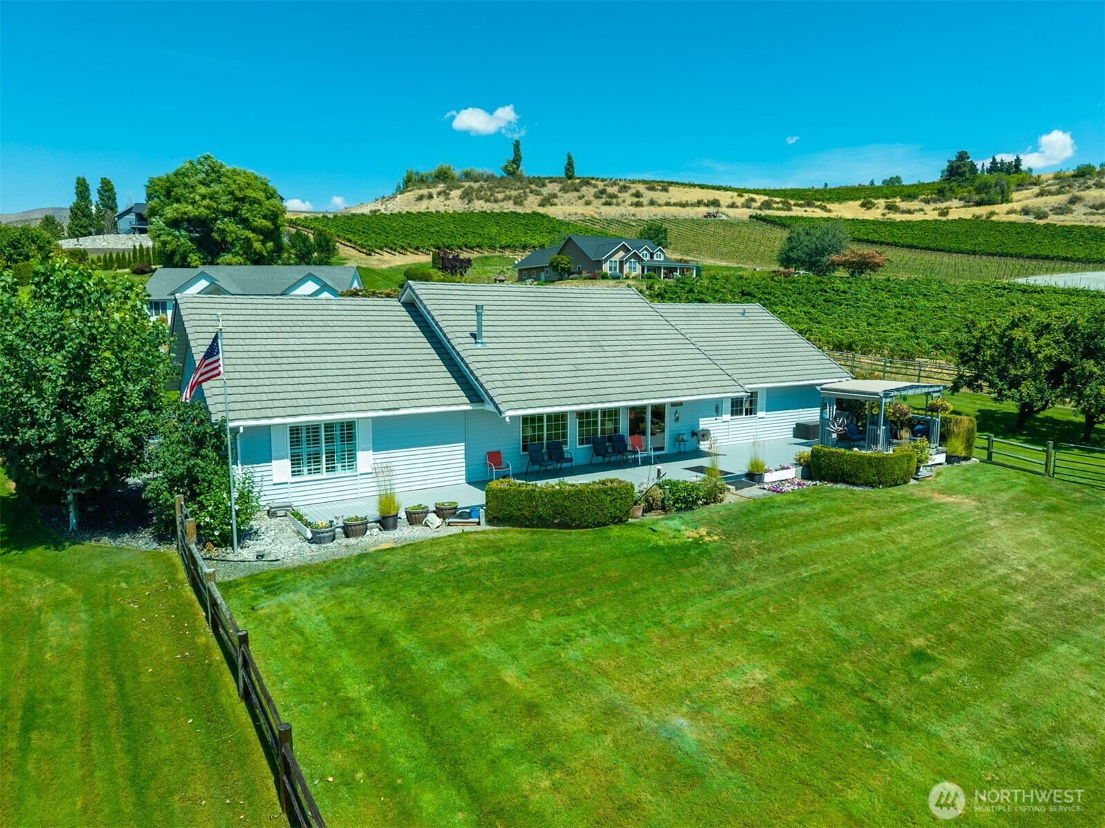 52 Hilly Lane, Manson, WA 98831