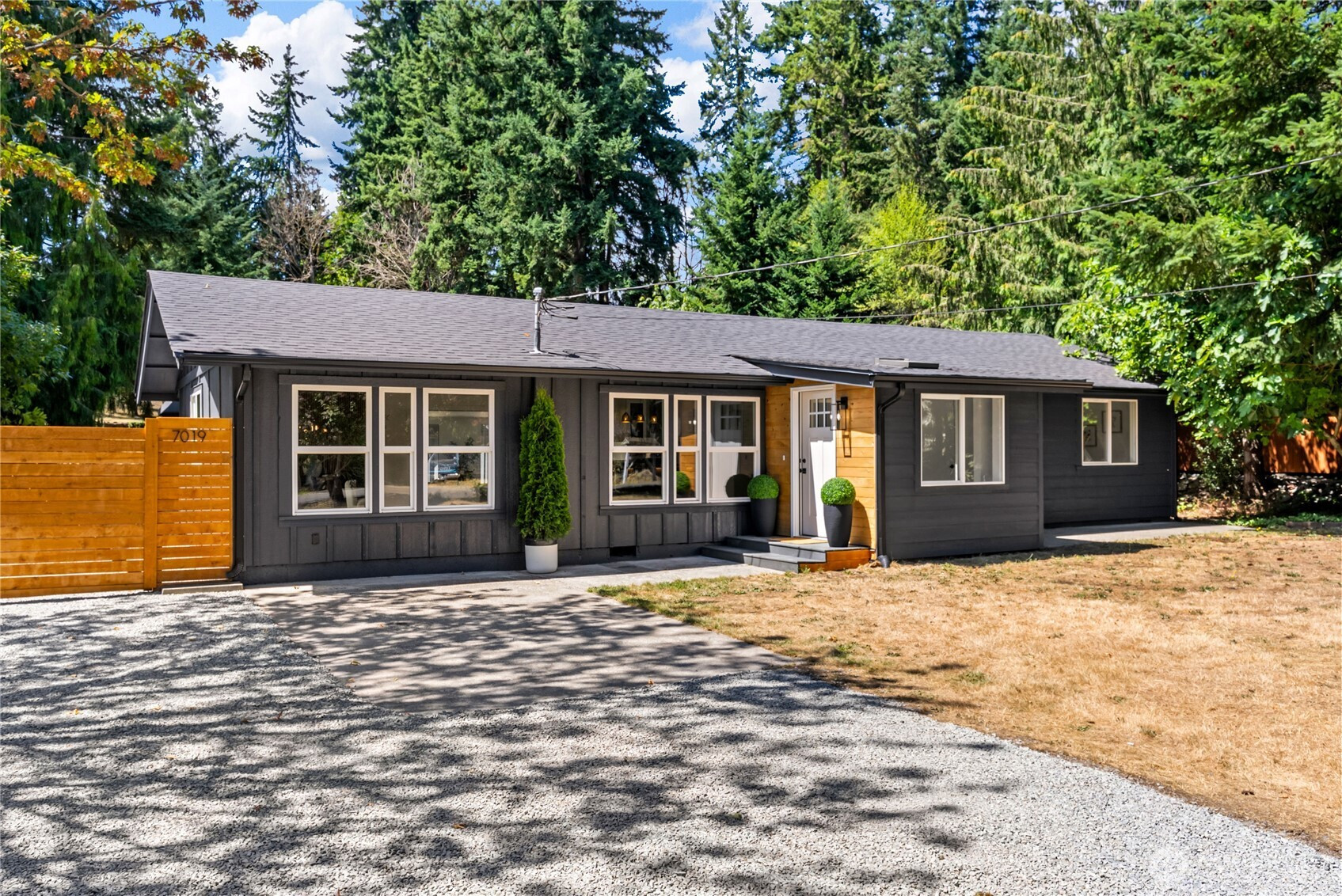 7019 185th Avenue E, Bonney Lake, WA 98391