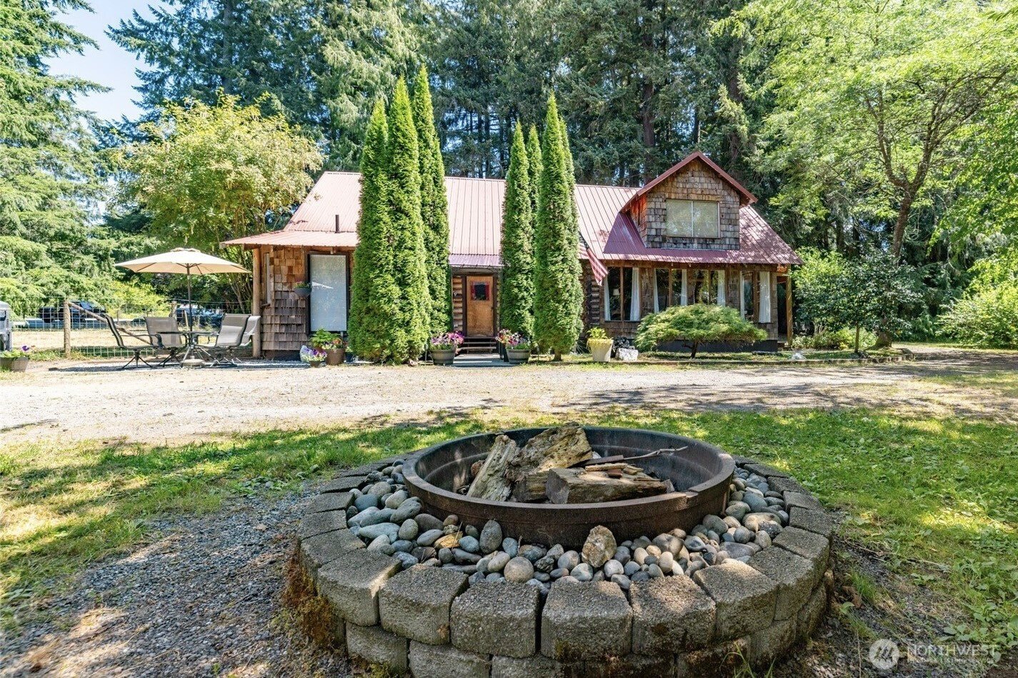 44682 Concrete Sauk Valley Road, Concrete, WA 98237