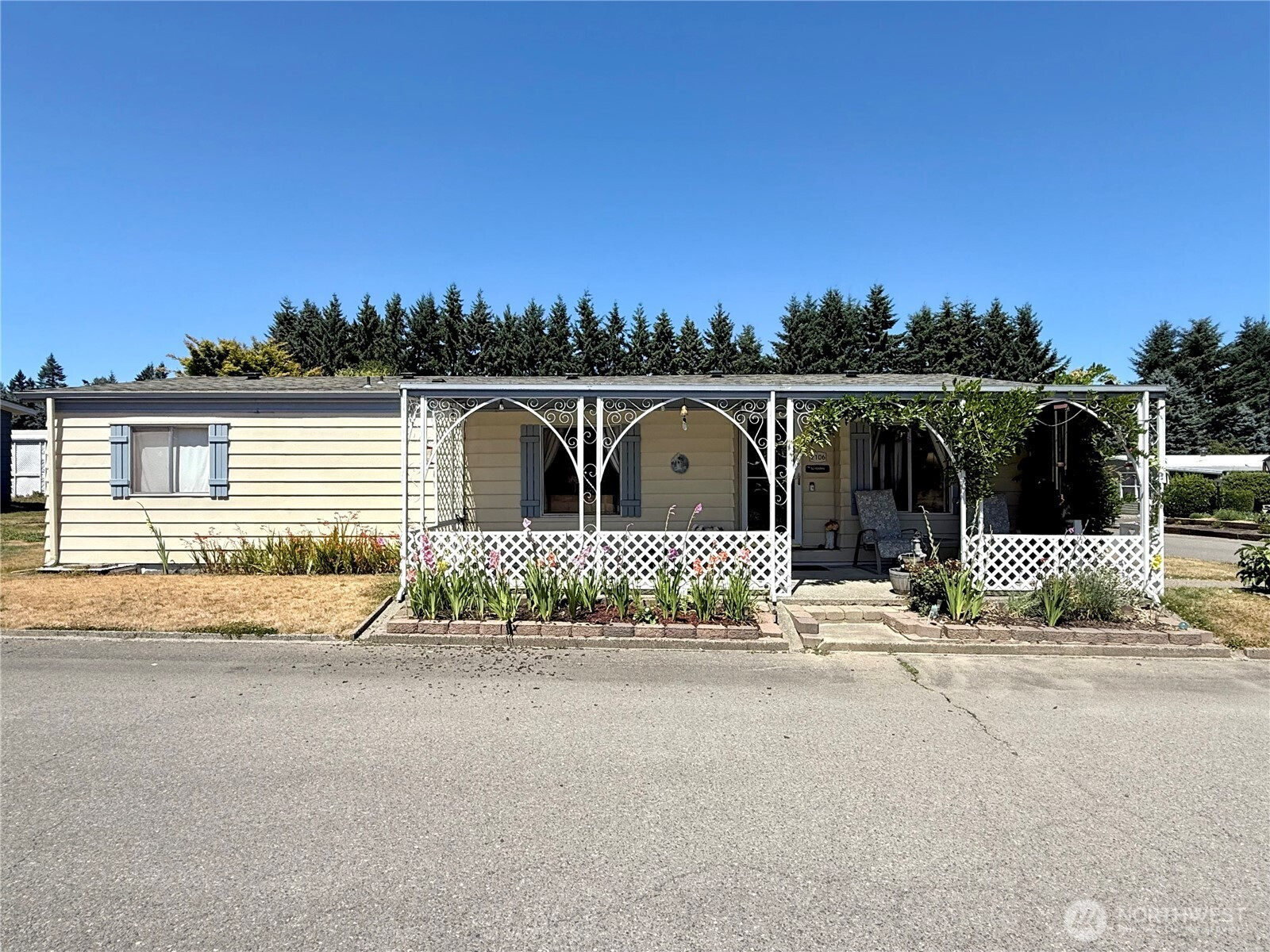 2106 Alonda Lane NE, Olympia, WA 98516