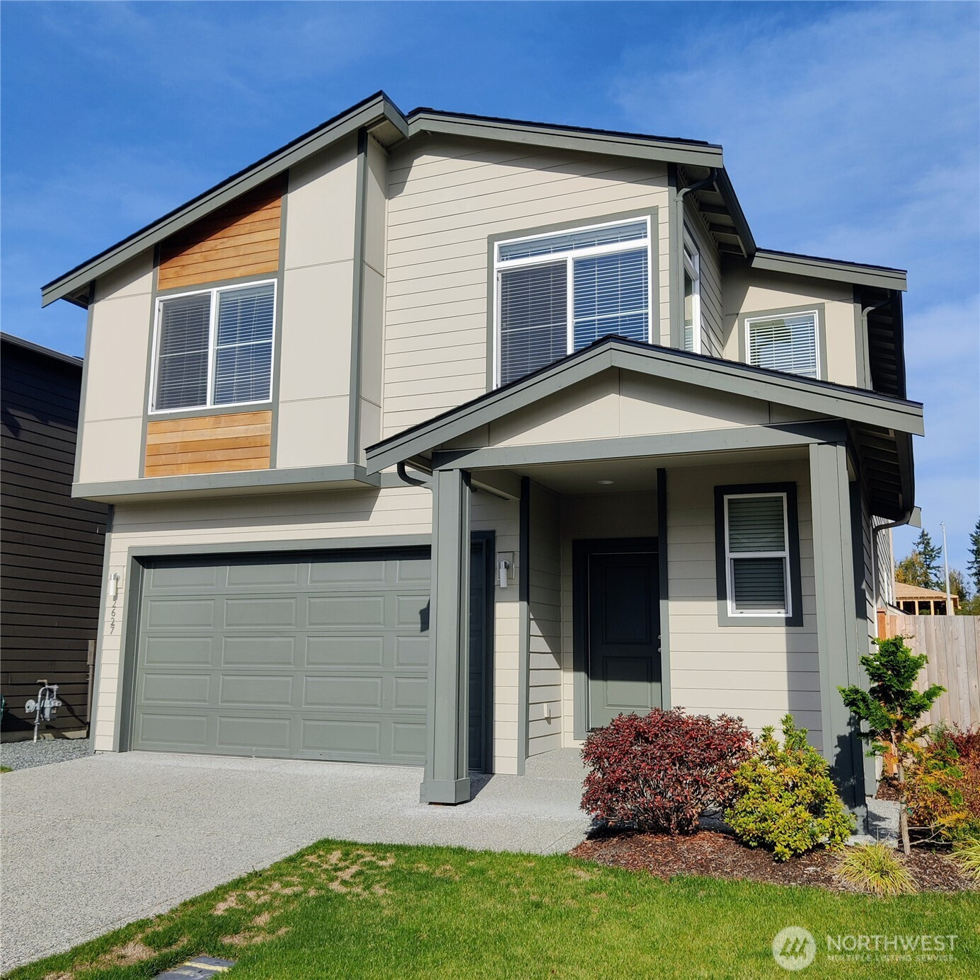 2627 NE 176th Place NE, Marysville, WA 98271