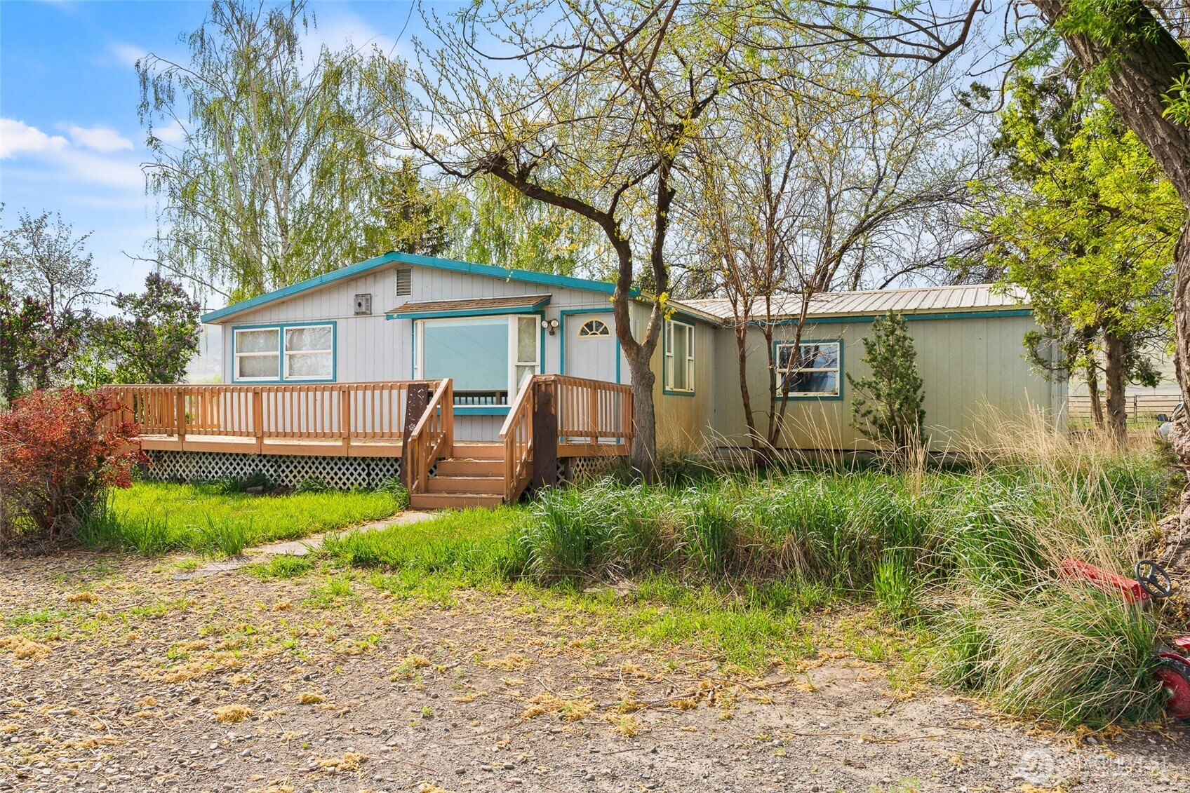 3500 Island Road, White Swan, WA 98952