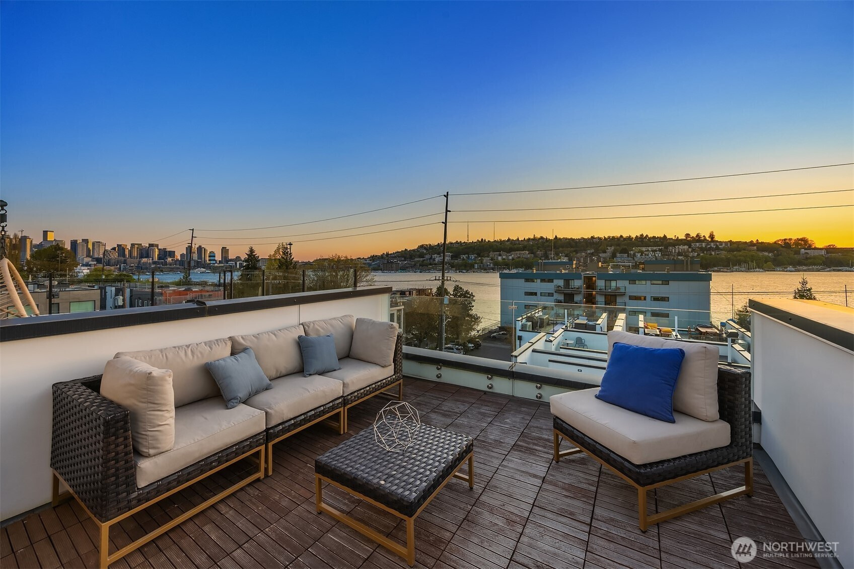 2314 B Fairview Avenue E, Seattle, WA 98102