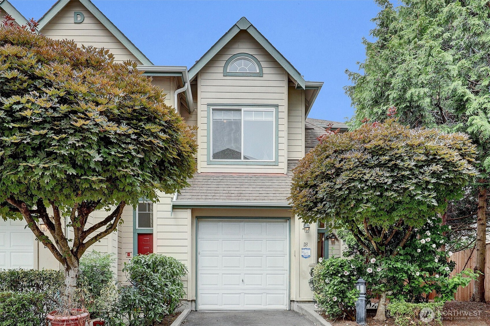 821 Sunset Boulevard NE, Renton, WA 98056