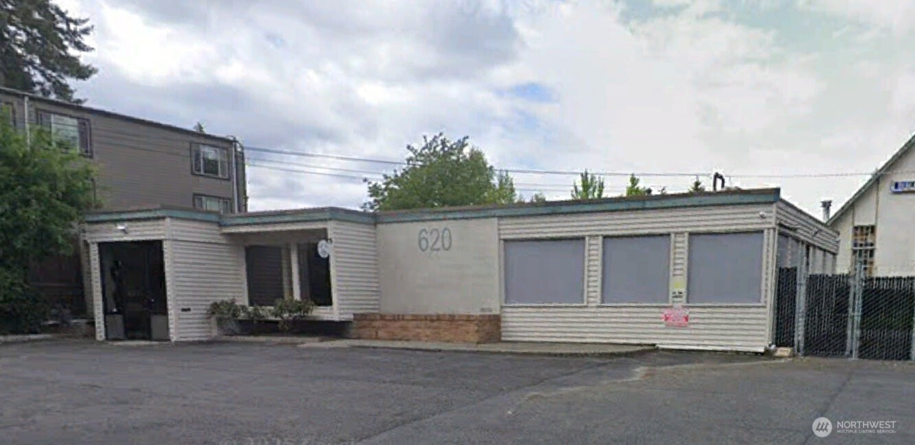620 SW 150th Street, Burien, WA 98166