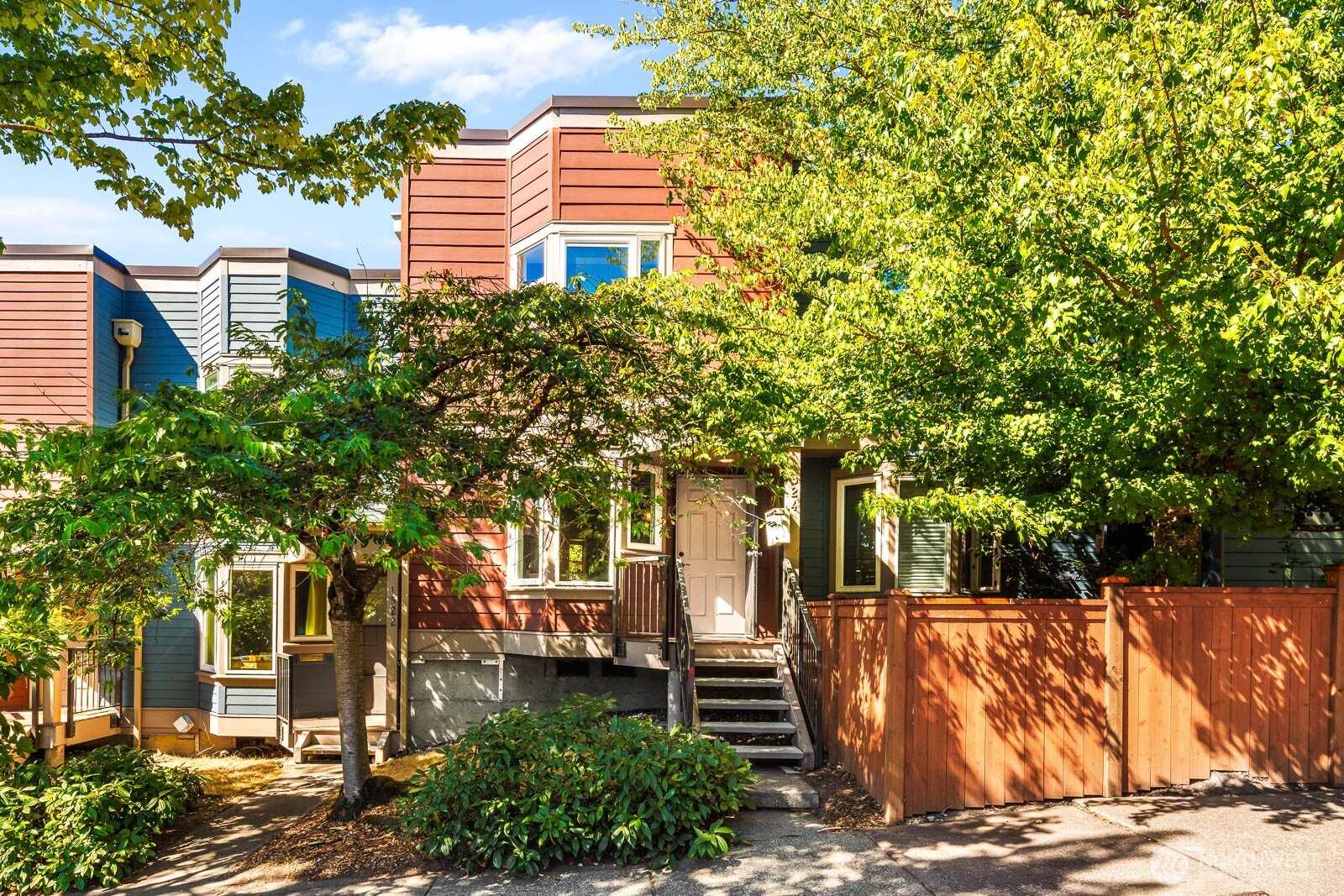 1524 E Yesler Way, Seattle, WA 98122