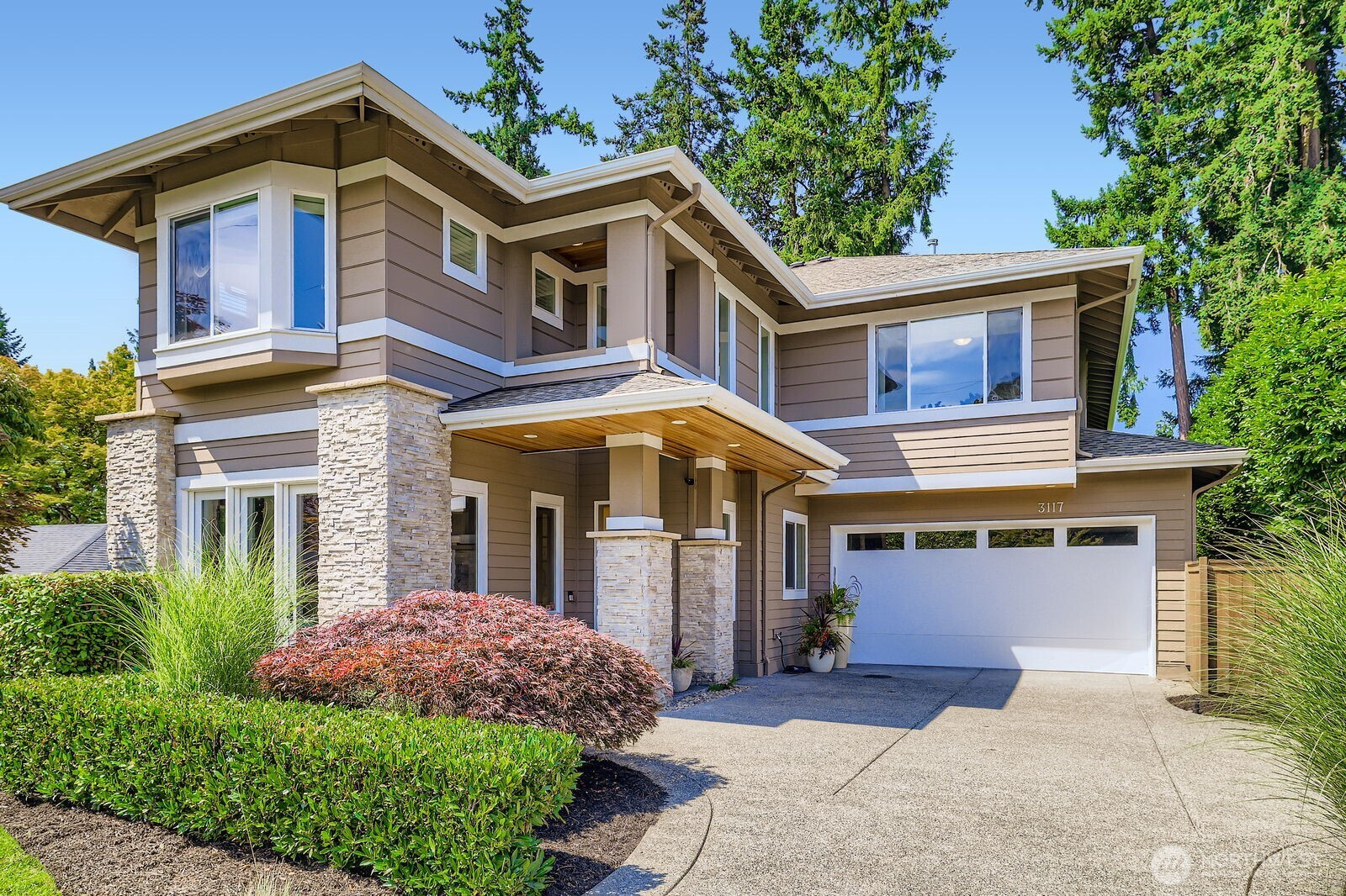 3117 109th Avenue SE, Bellevue, WA 98004