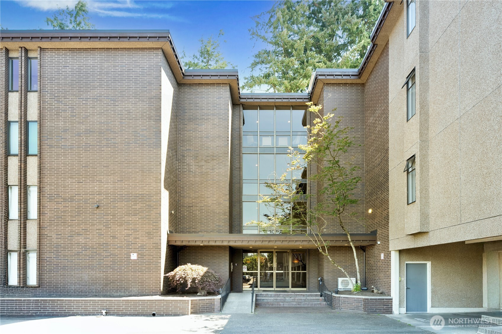 5915 Highway Place, Everett, WA 98203