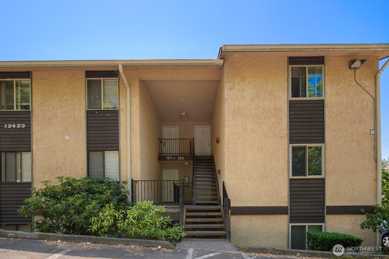 12423 NE 145th Place, Kirkland, WA 98034