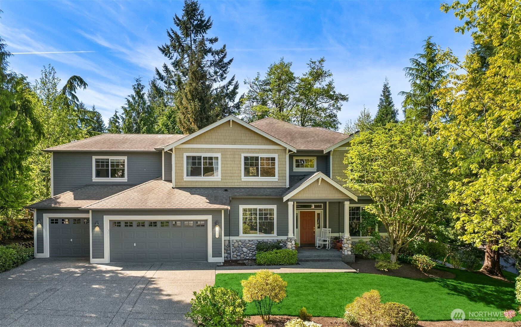 9437 NE Coral Court, Bainbridge Island, WA 98110