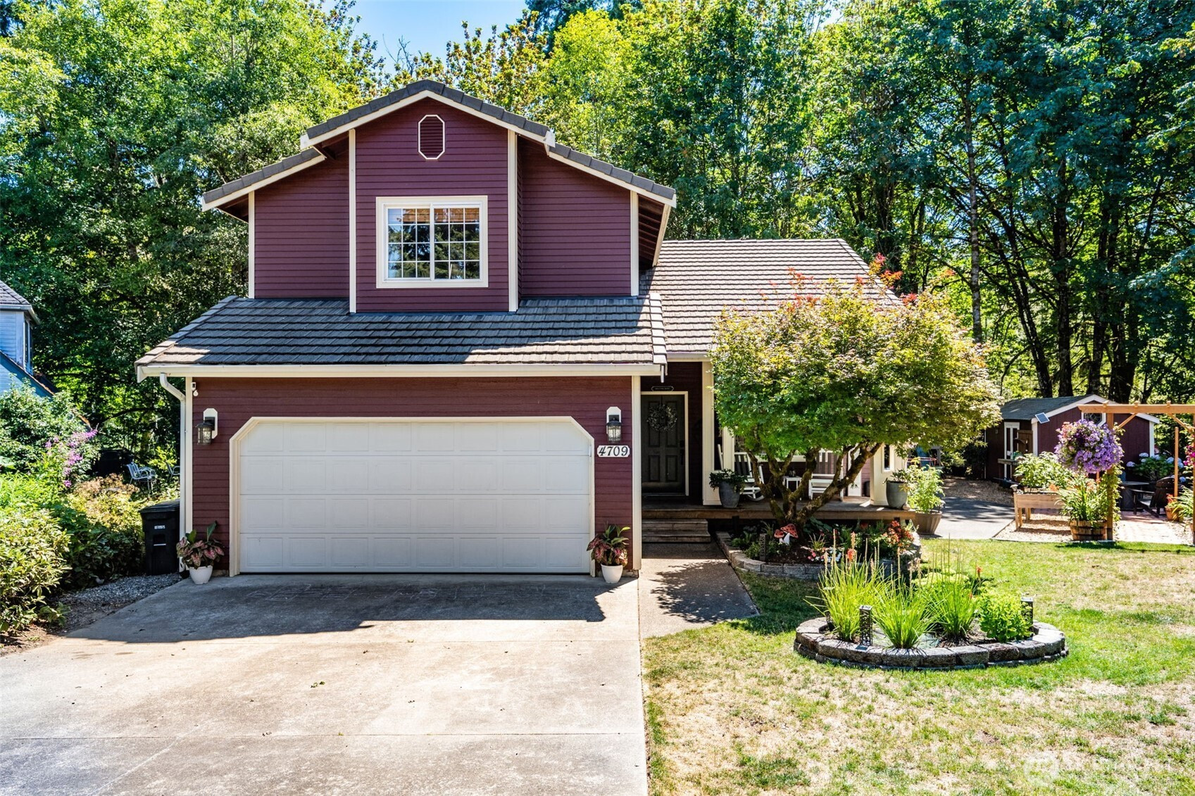 4709 7th Avenue NE, Olympia, WA 98516