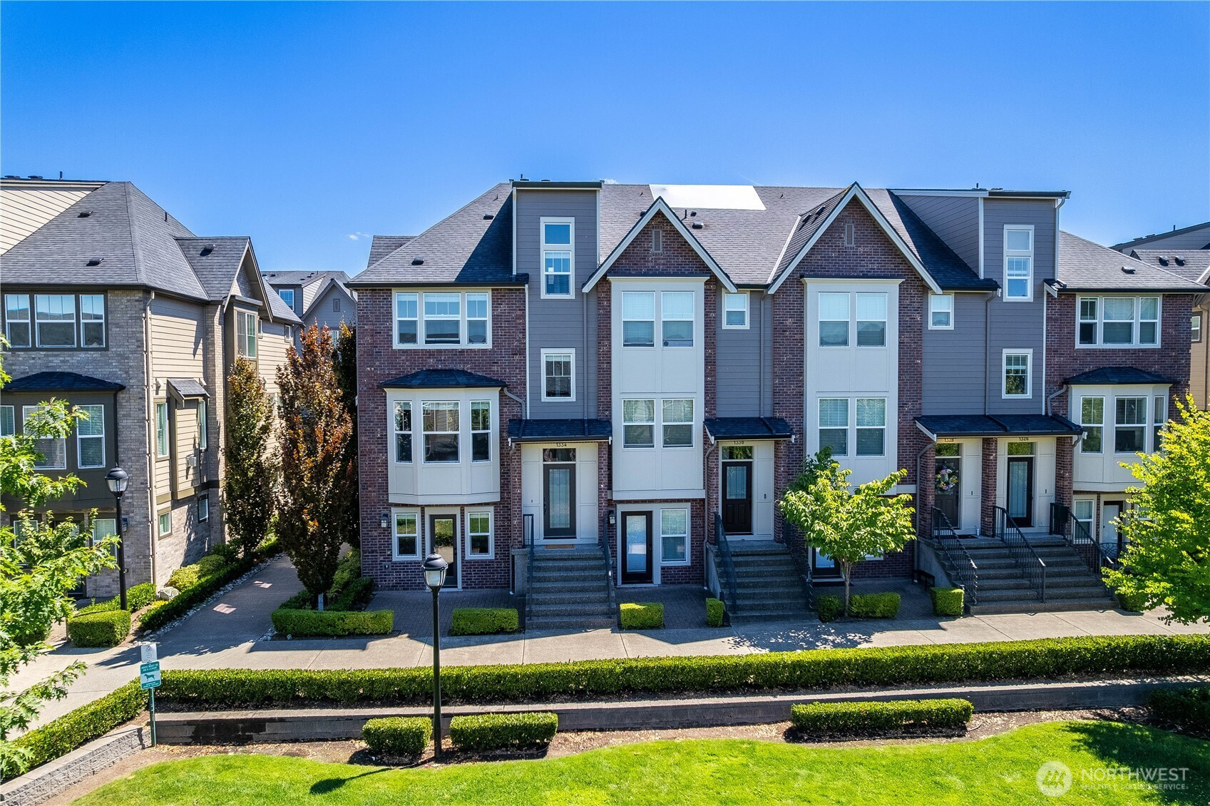 1334 Greenwich Walk NE, Issaquah, WA 98029