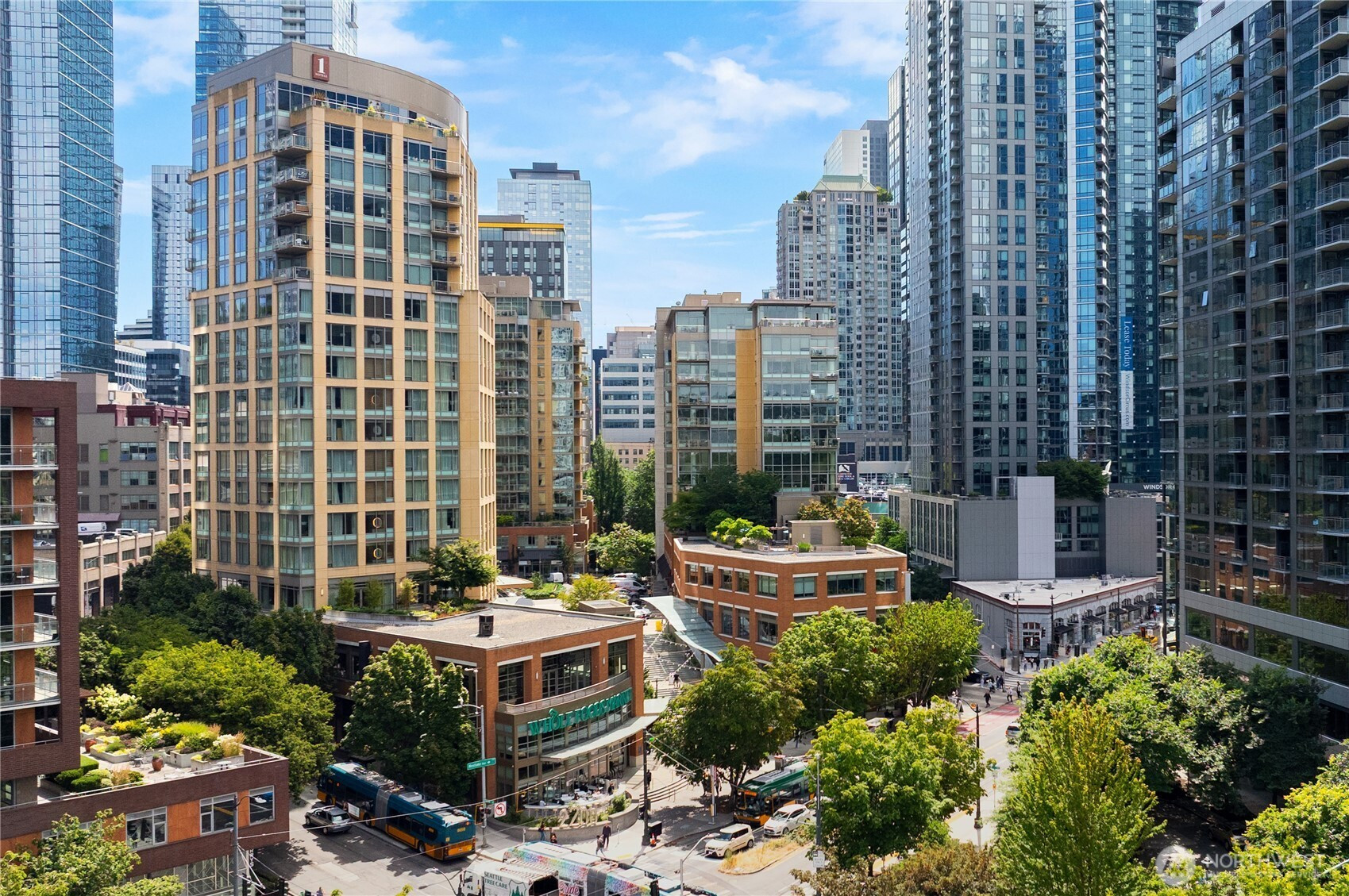 900 Lenora Street, Seattle, WA 98121