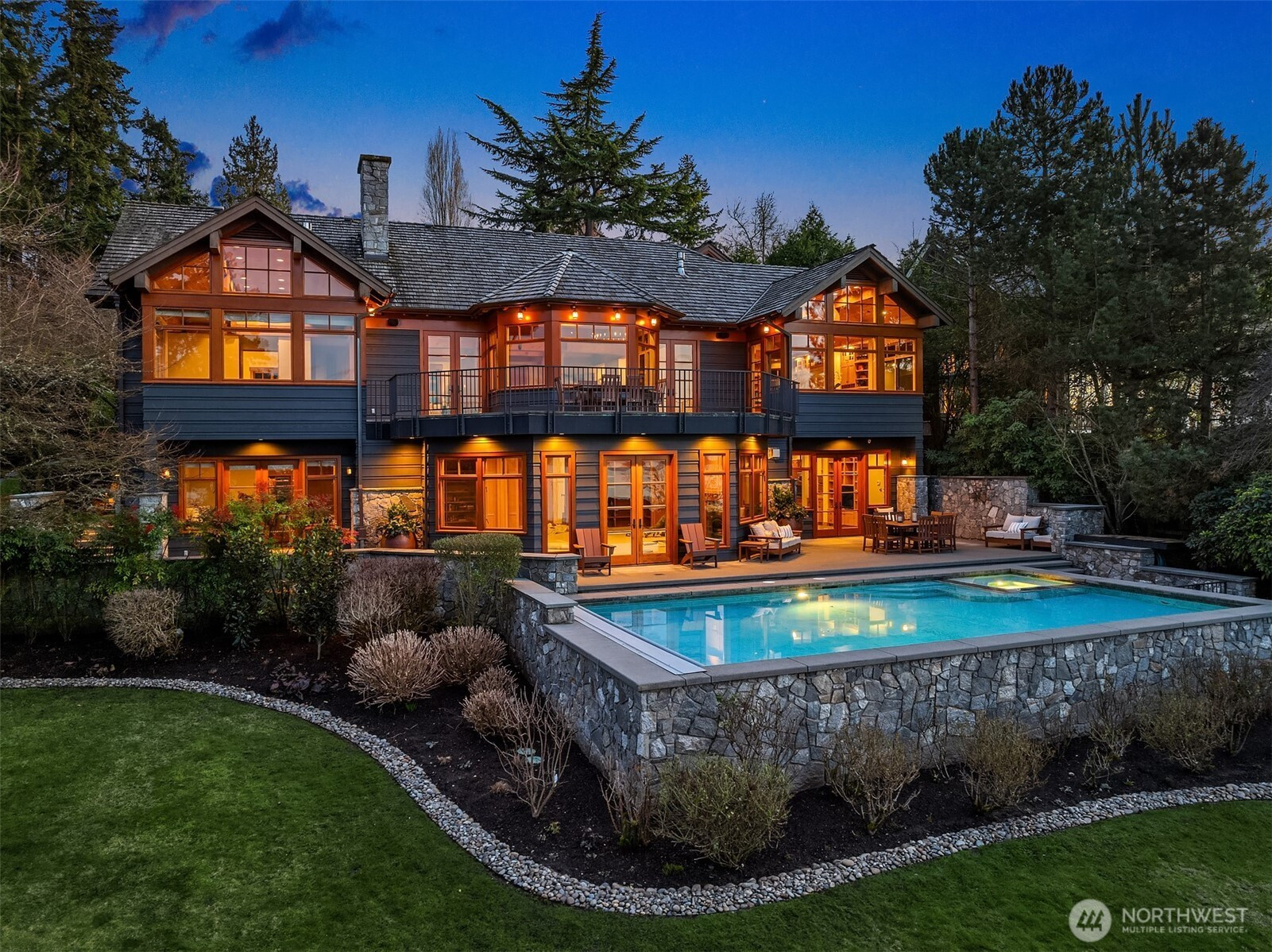 7010 N Mercer Way, Mercer Island, WA 98040