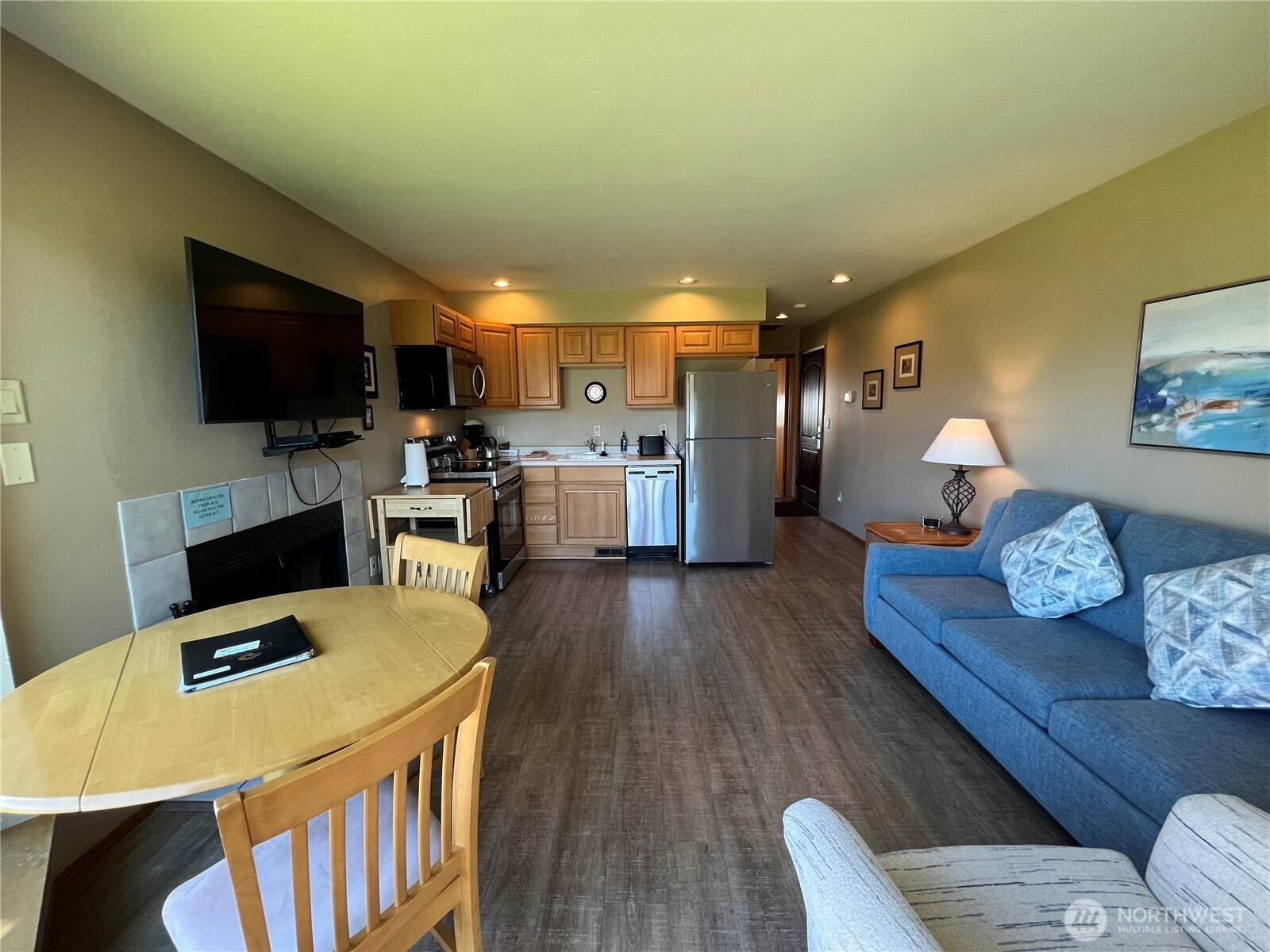 100 Lake Chelan Shores Drive, Chelan, WA 98816