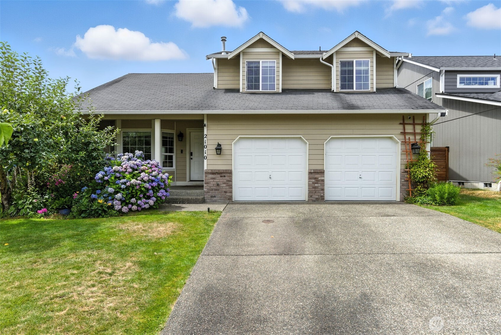 21010 55th Avenue Ct E, Spanaway, WA 98387