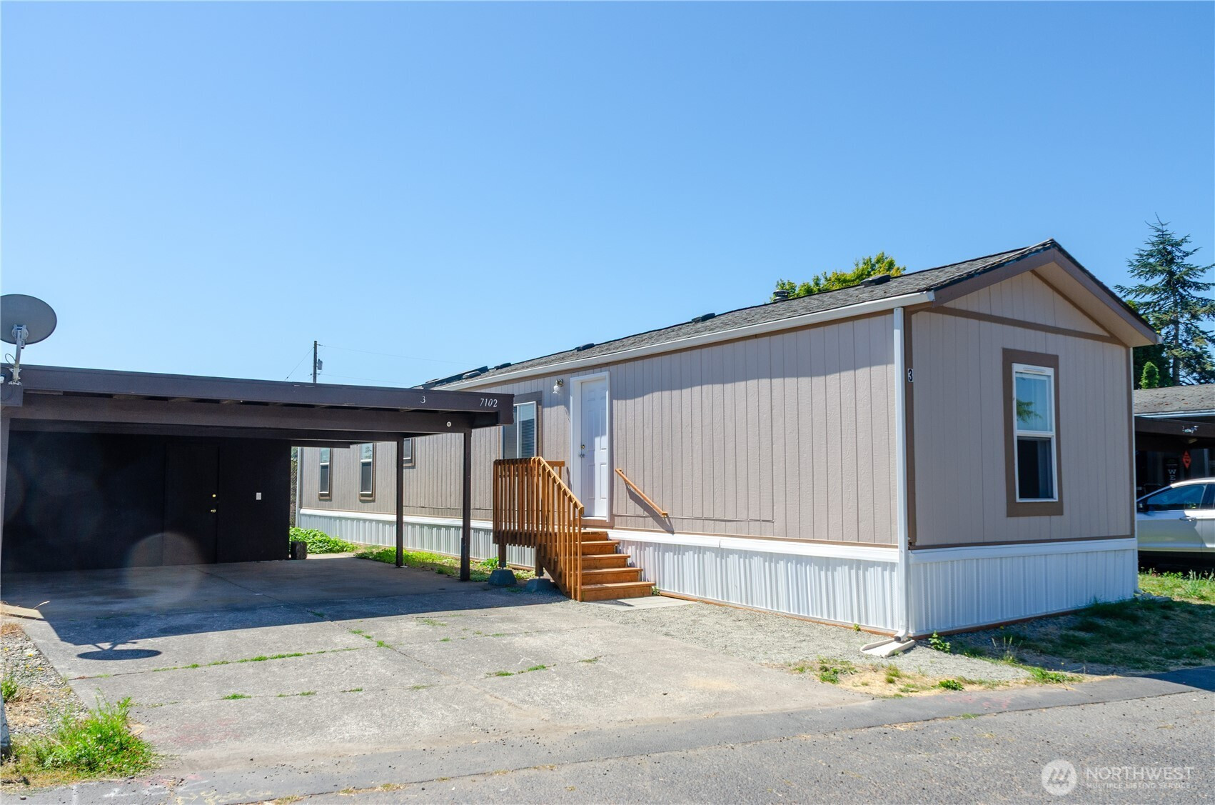 7102 49th Street E, Fife, WA 98424