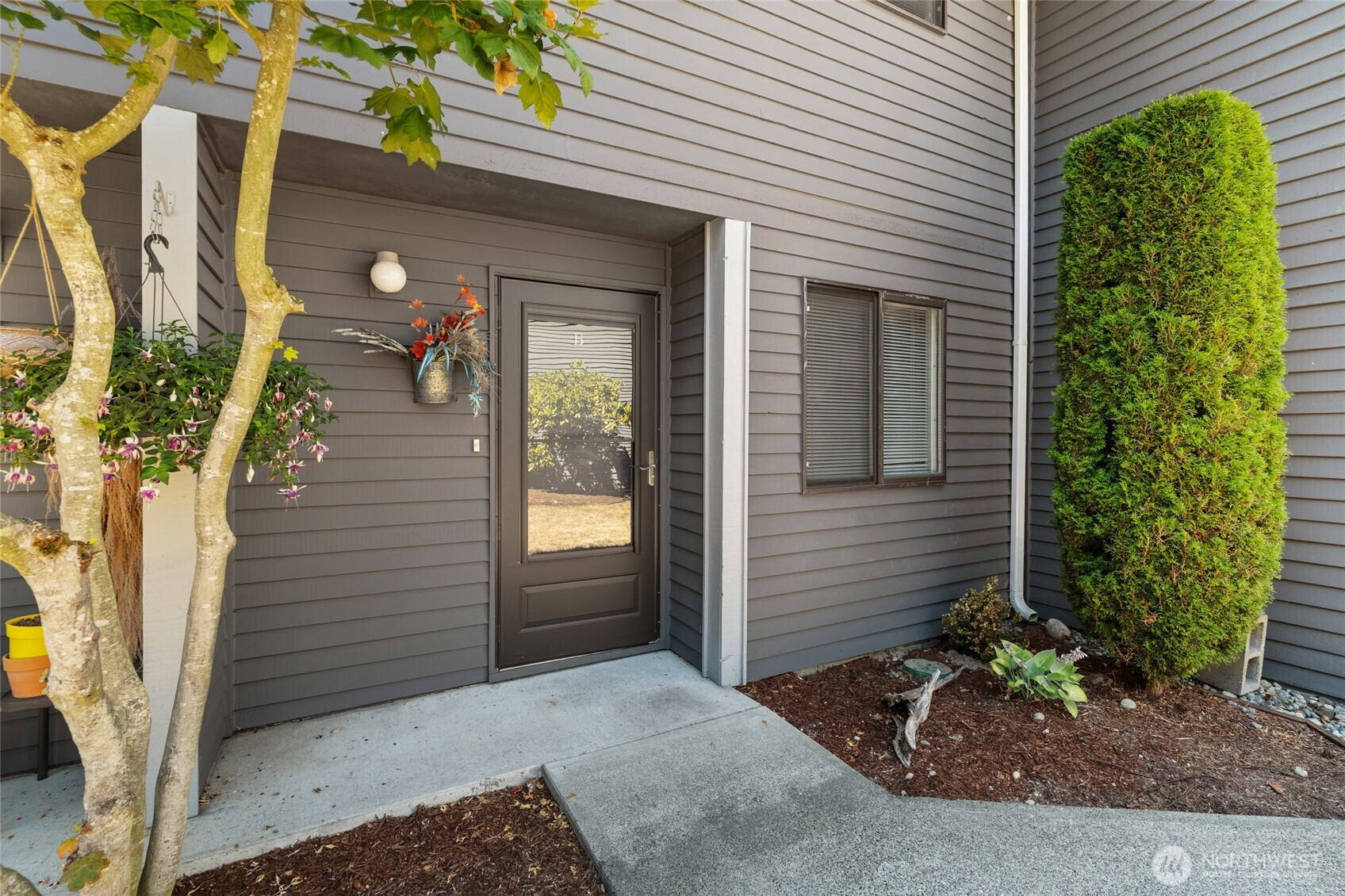 9725 Bristonwood Drive W, University Place, WA 98467