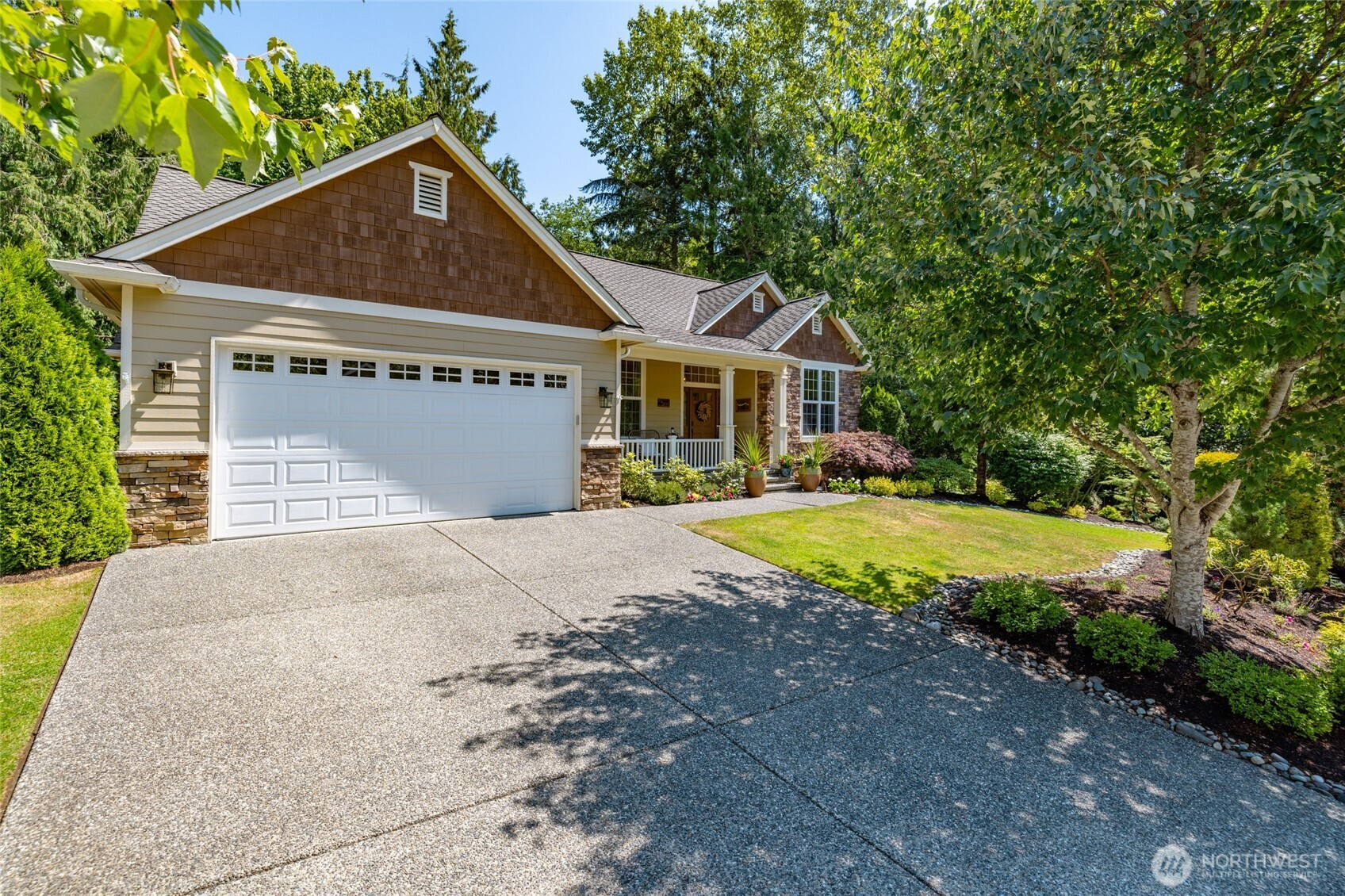 4723 Beaver Pond Drive N, Mount Vernon, WA 98274