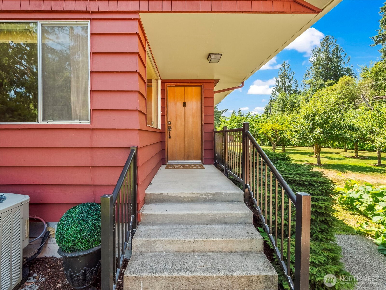 5523 53rd Street W, University Place, WA 98467