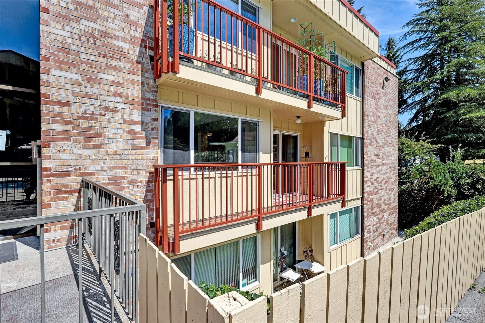 330 Elm Street, Everett, WA 98203