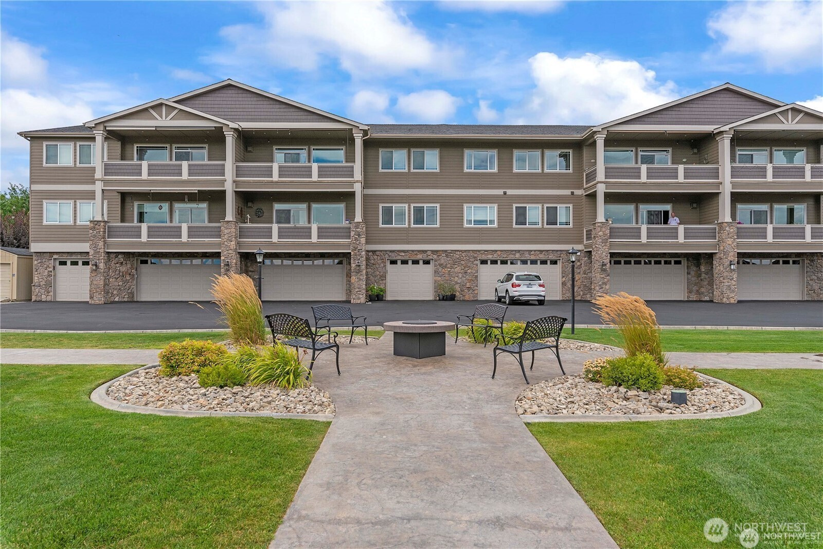 1740 Central Avenue, Wenatchee, WA 98801