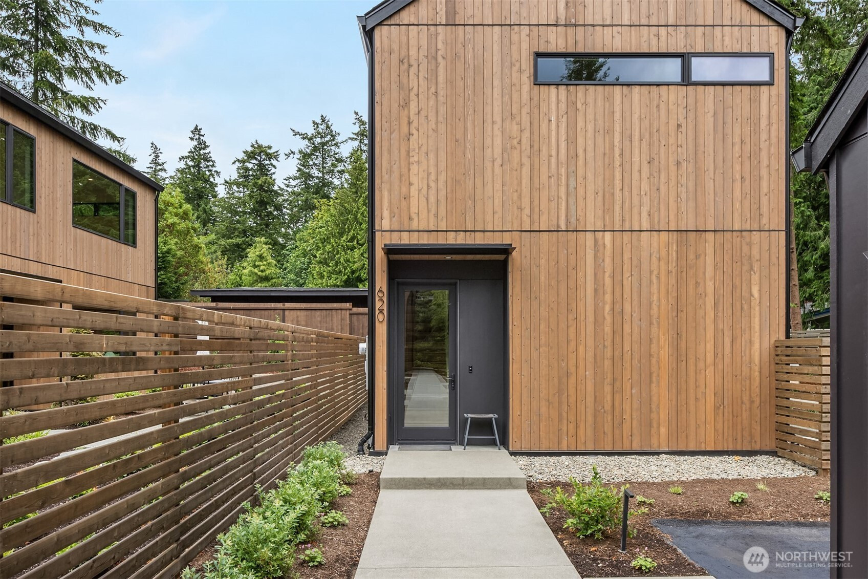 620 Park Avenue NE, Bainbridge Island, WA 98110