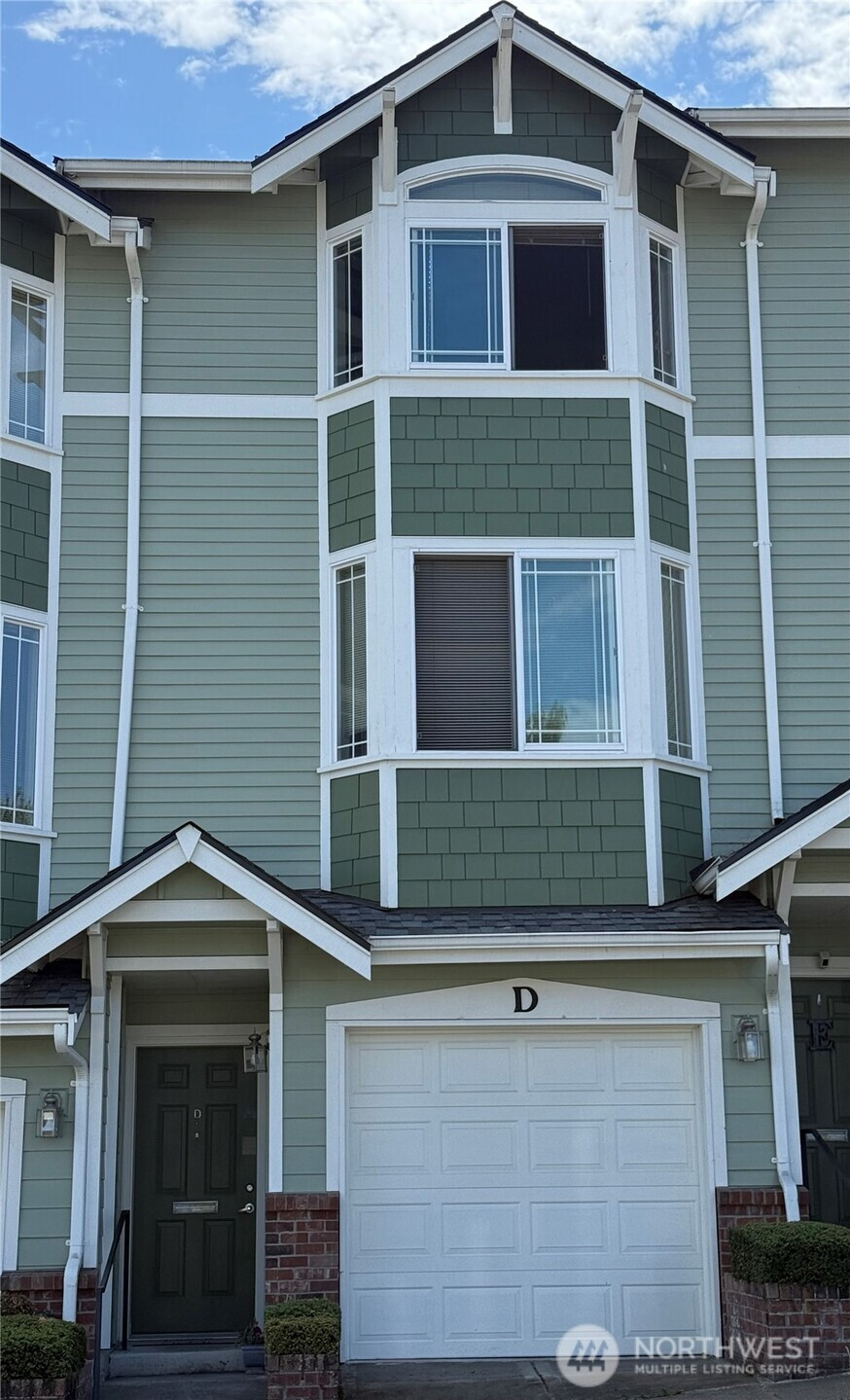 210 N G Street, Tacoma, WA 98403