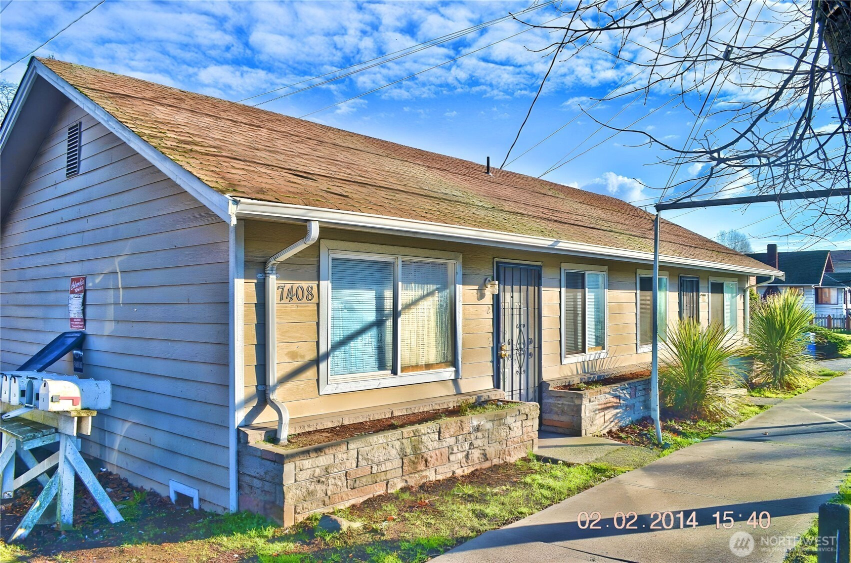 7410 Rainier Avenue S, Seattle, WA 98118