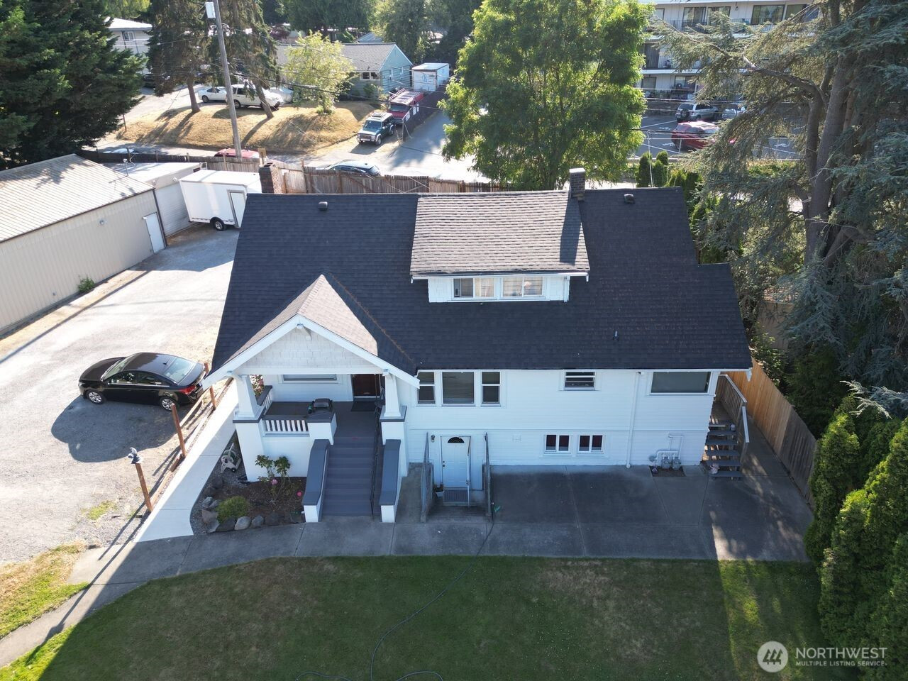 13025 Ambaum Boulevard SW, Burien, WA 98146