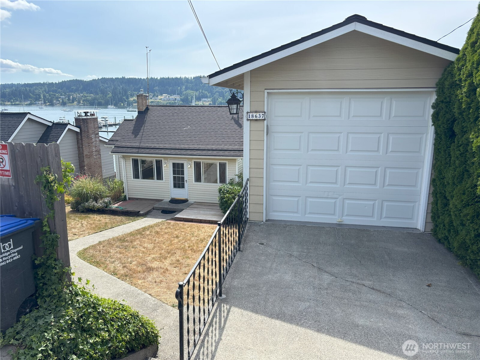 18637 Fjord Drive NE, Poulsbo, WA 98370