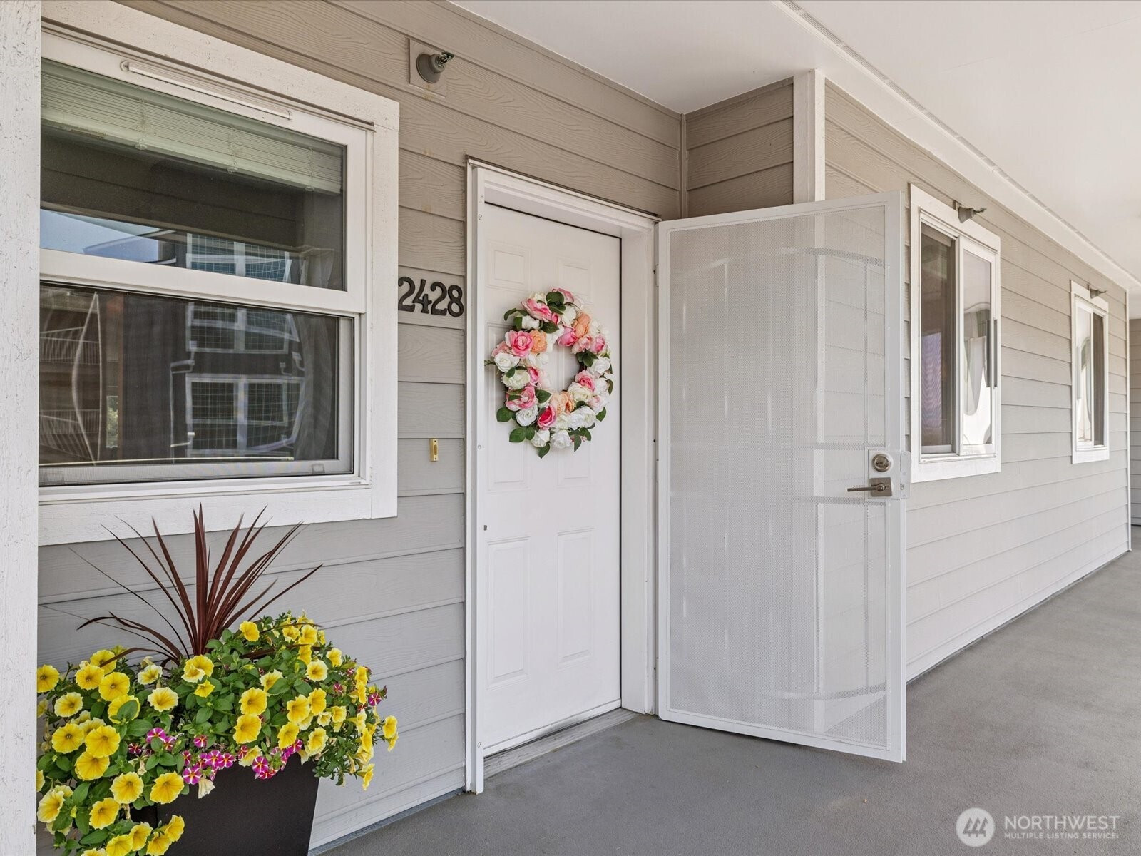 1318 37th Street, Everett, WA 98201