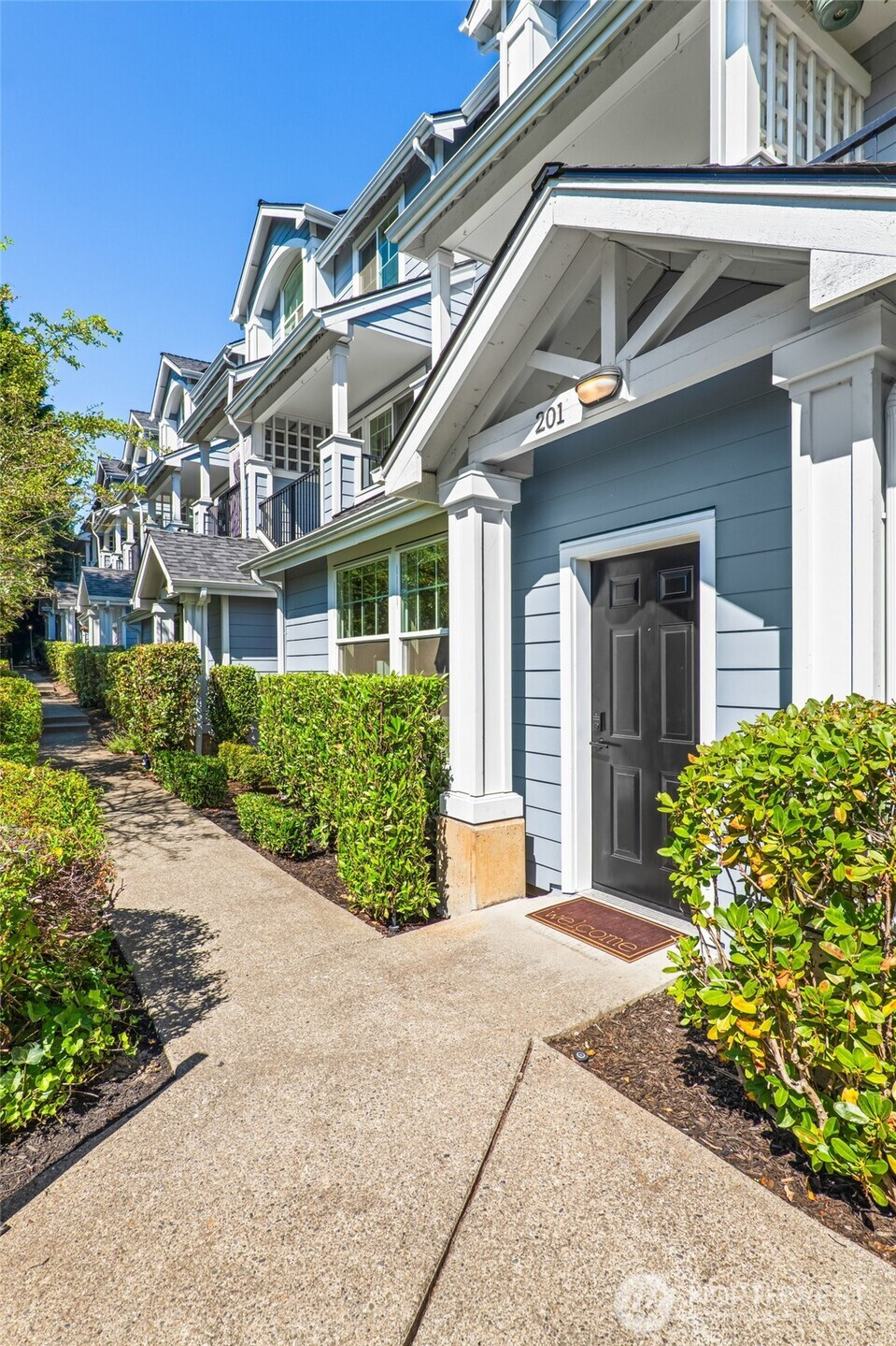 16125 Juanita Woodinville Way NE, Bothell, WA 98011