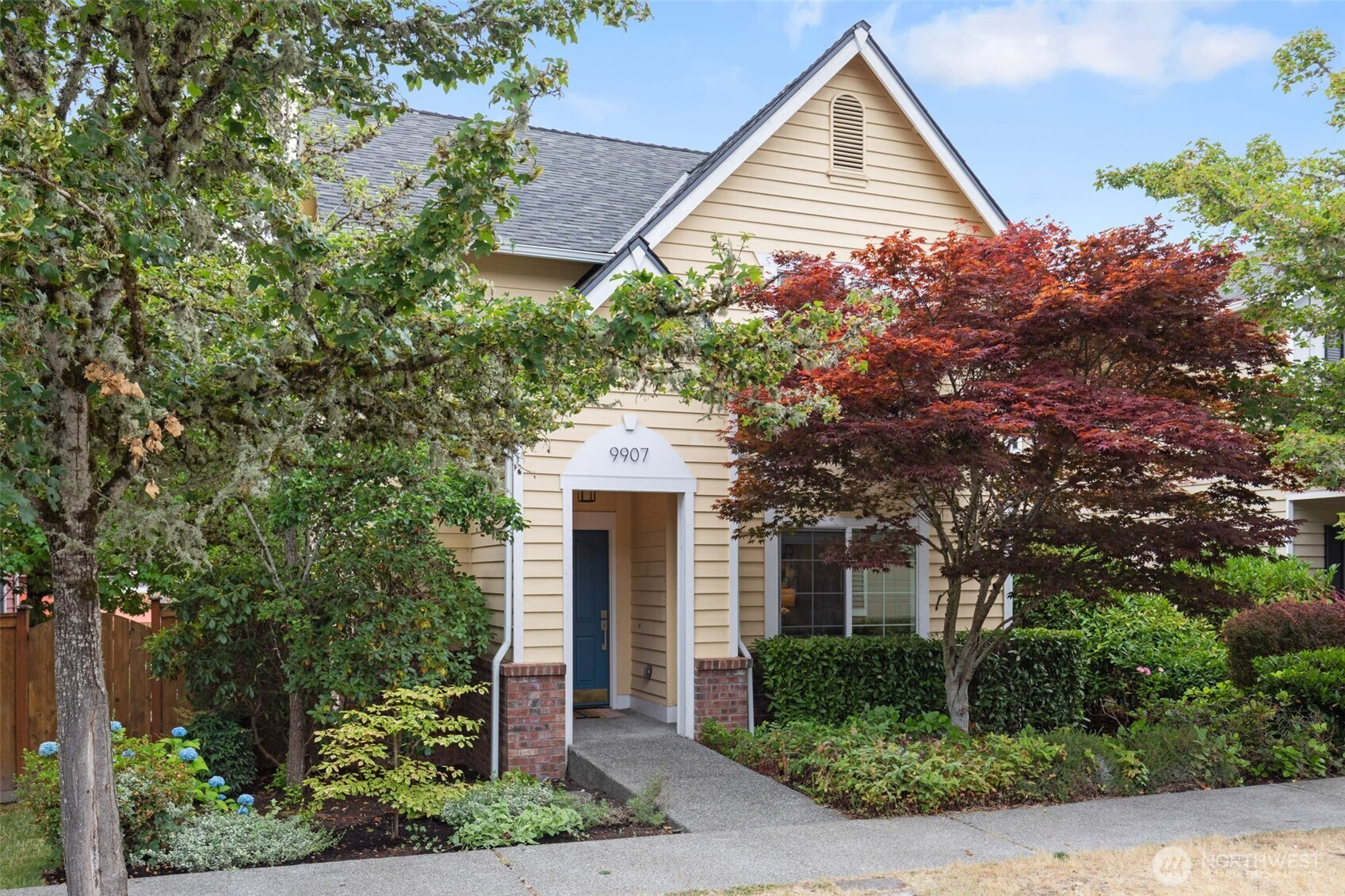 9907 223rd Place NE, Redmond, WA 98053